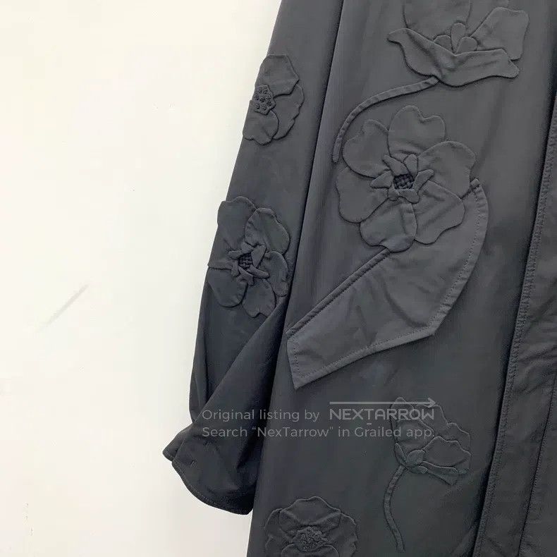 Valentino Valentino Black floral embossed lapel long-sleeved jacket Size L / US 10 / IT 46 - 4 Thumbnail