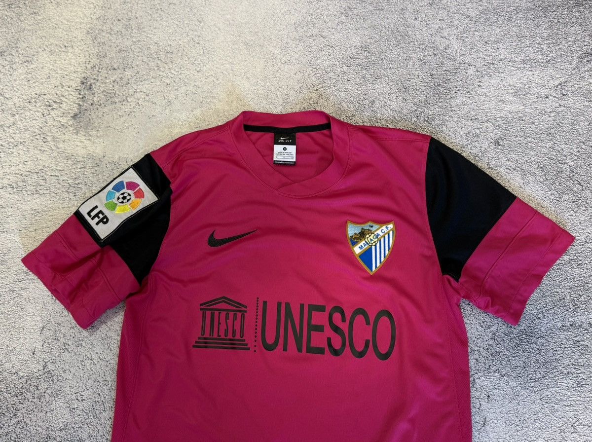Nike Nike Malaga 2011 2012 Away Jersey Apono 10 Pink UNESCO LFP S Size US S / EU 44-46 / 1 - 5 Thumbnail