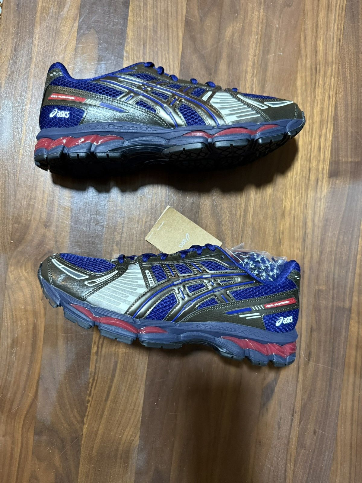 Asics × Kith × Marvel Comics Marvel Capcom Kith ASICS GEL-KAYANO 12.1 Cap America Guile Size US 11 / EU 44 - 13 Thumbnail