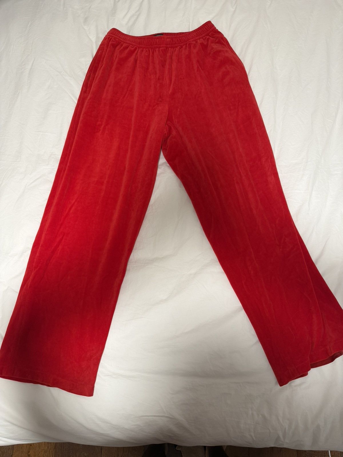 Balenciaga BALENCIAGA HOMEWEAR RED SWEATS Size US 34 / EU 50 - 1 Thumbnail