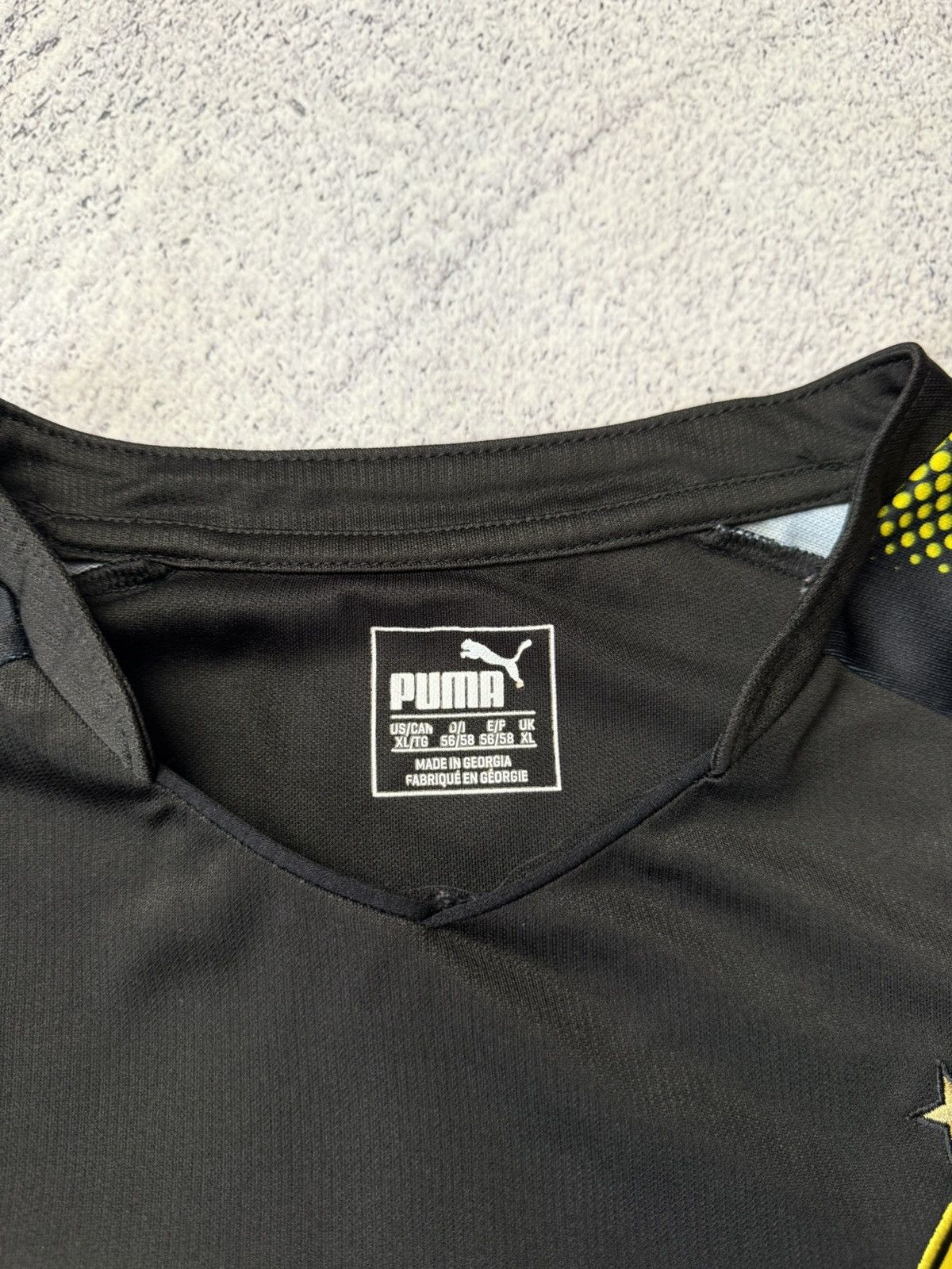 Puma Vintage Puma 2017-18 BORUSSIA DORTMUND jersey Size US XL / EU 56 / 4 - 11 Thumbnail