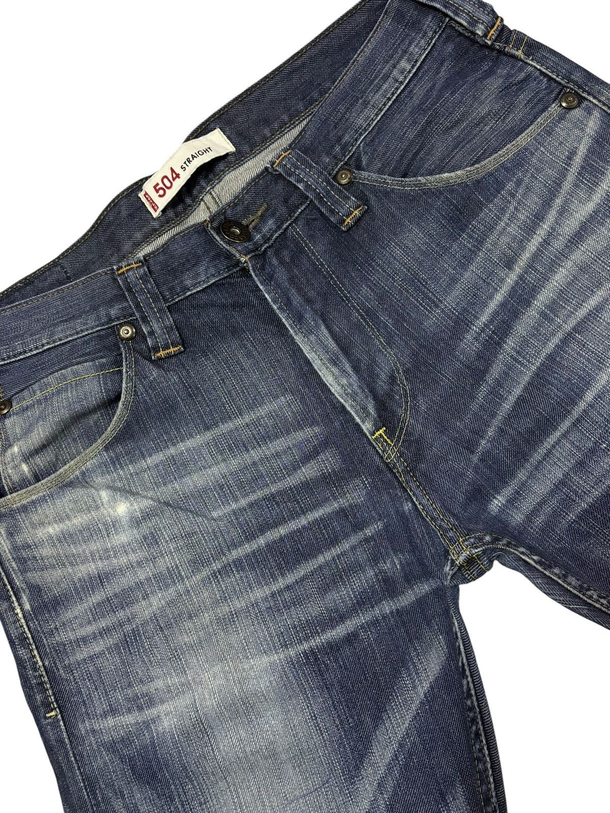 Levi's Vtg 90s Levis 504 Faded Distressed Jeans Size US 33 - 4 Thumbnail
