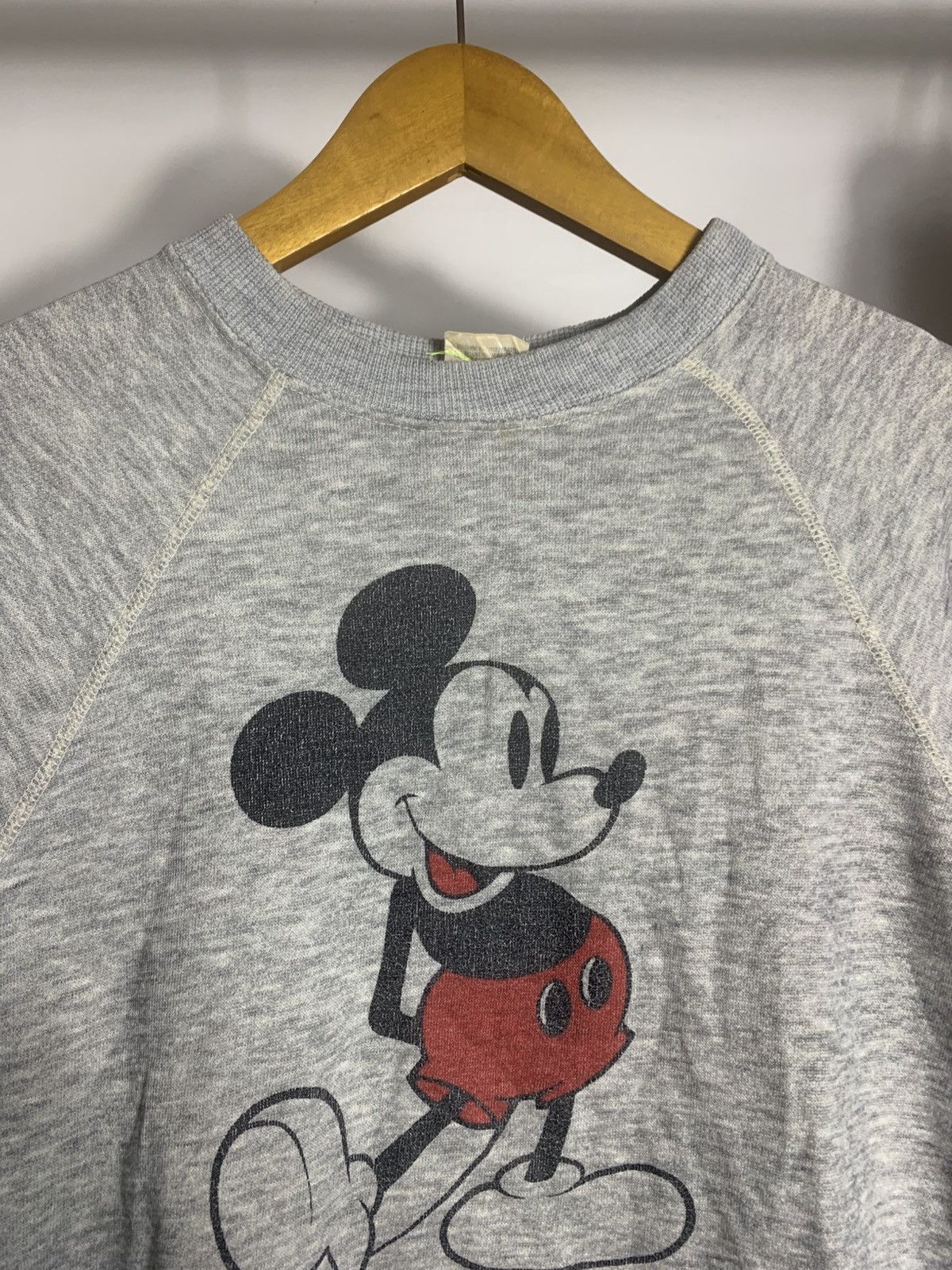 Mickey Mouse Vintage 80s Disney Size US M / EU 48-50 / 2 - 6 Thumbnail