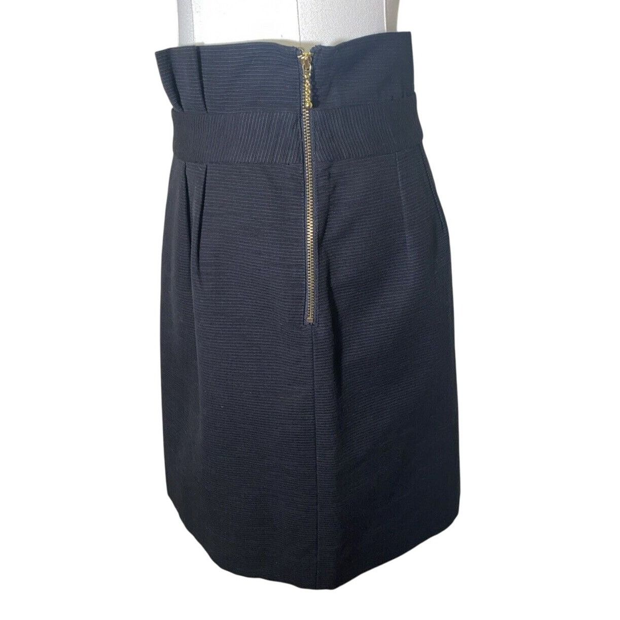 Kate Spade Kate Spade Black Classsic Skirt Paper Bag Top Textured 4 Size 27" / US 4 / IT 40 - 2 Thumbnail