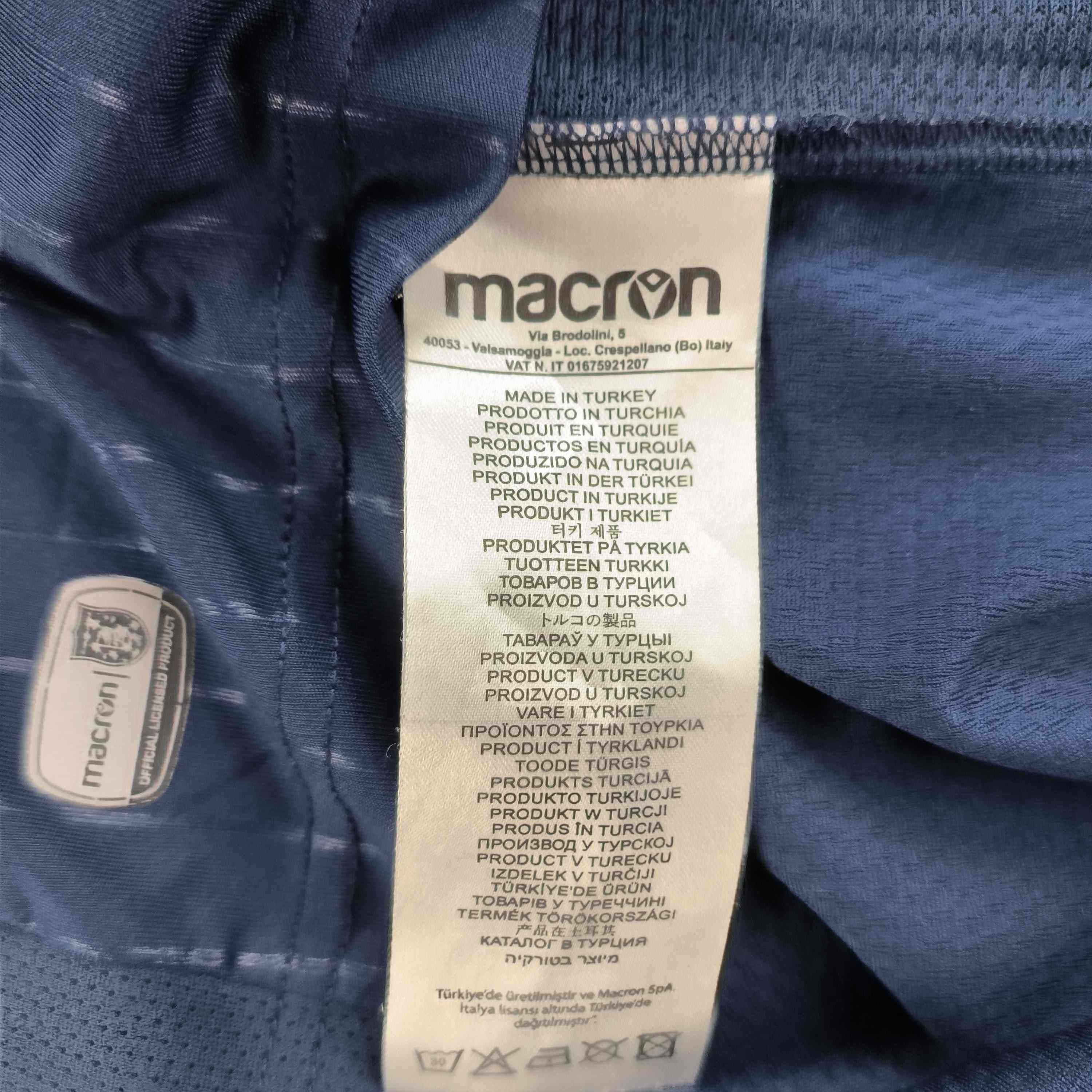 Macron İstanbul Basaksehir 19-20 Macron away football jersey size L Size US L / EU 52-54 / 3 - 6 Thumbnail