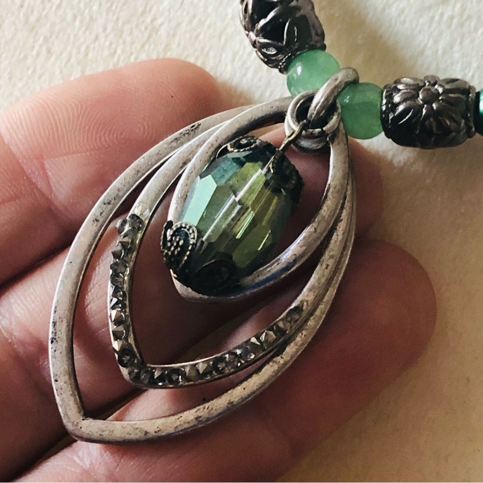 Handmade Handcrafted repurpose emerald & silver Pearl necklace Size ONE SIZE - 8 Thumbnail