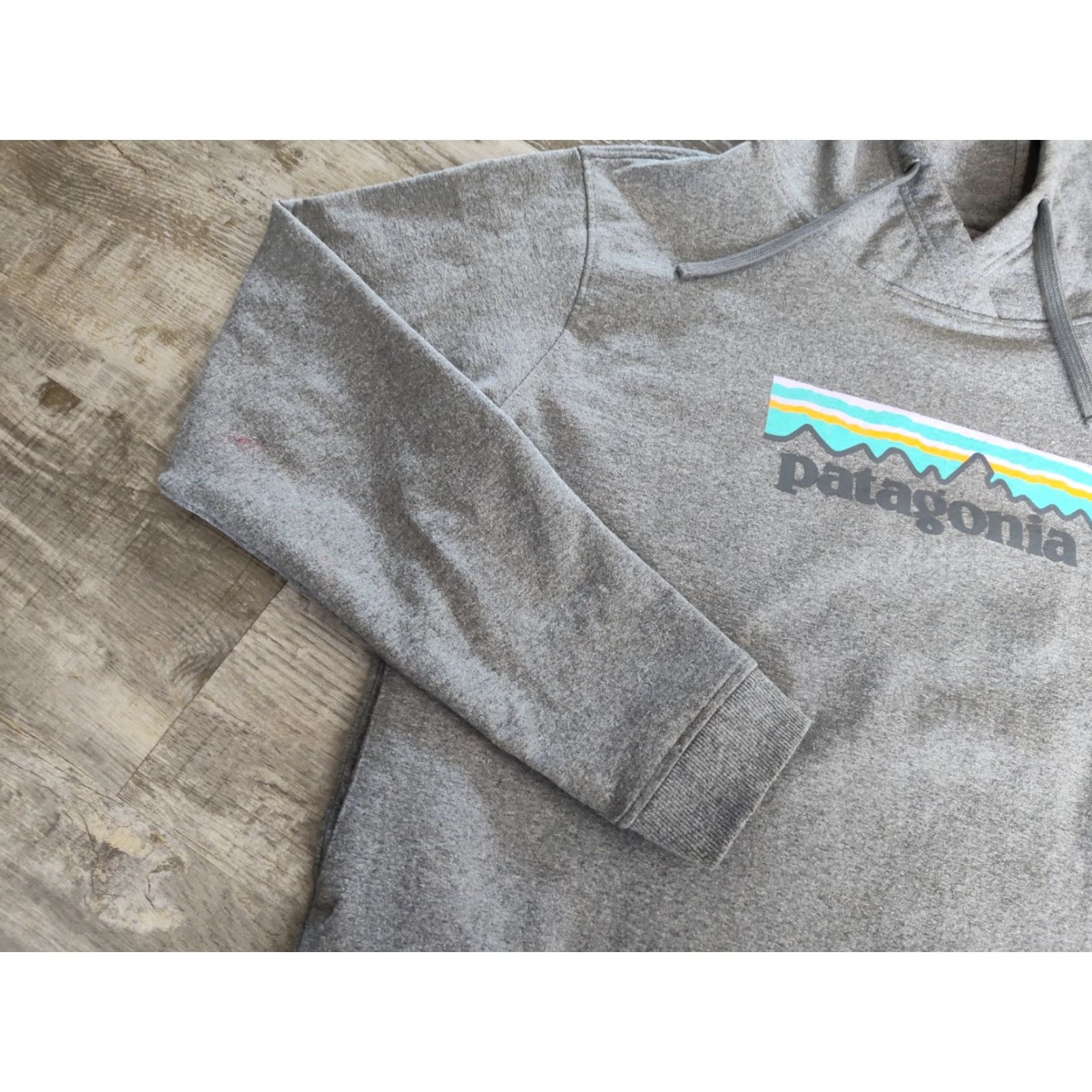 Patagonia Patagonia Hoodie Womens Large Gray Pastel P-6 Logo Uprisal Hoody Sweatshirt Size L / US 10 / IT 46 - 5 Thumbnail