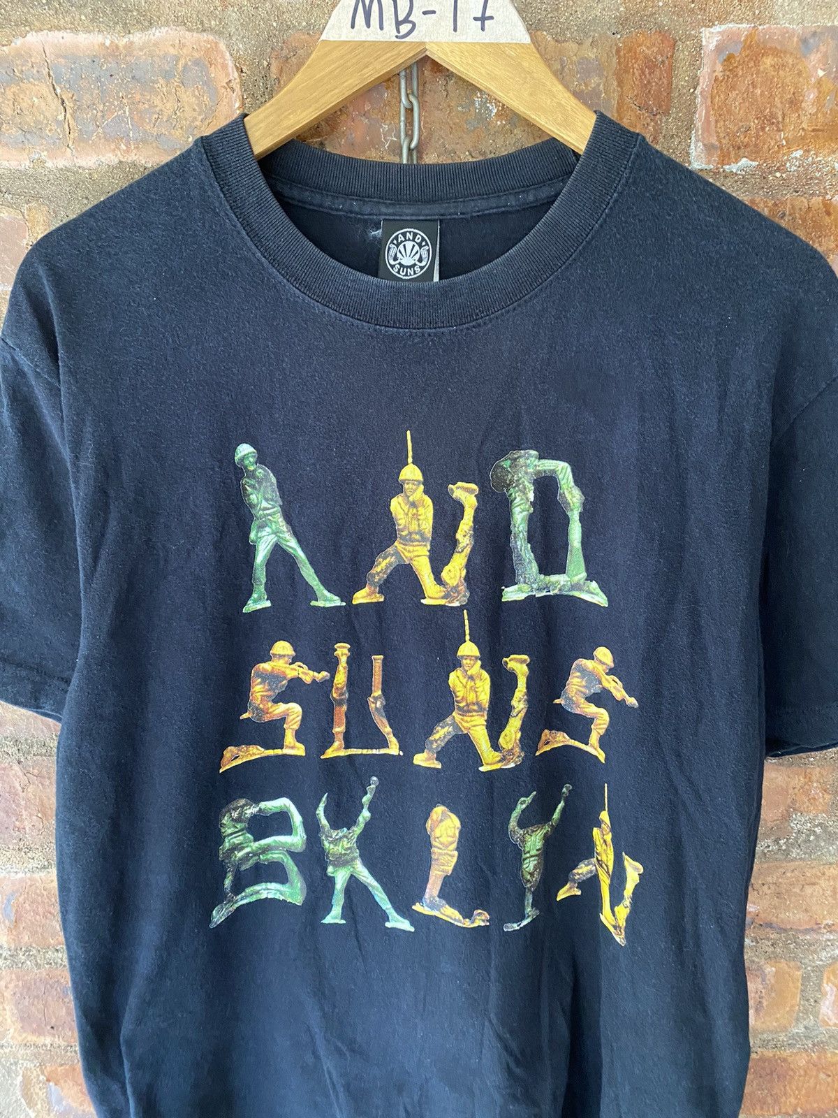 ANDSUNS 2000 Andsuns Dead body logo tee Size US L / EU 52-54 / 3 - 3 Thumbnail