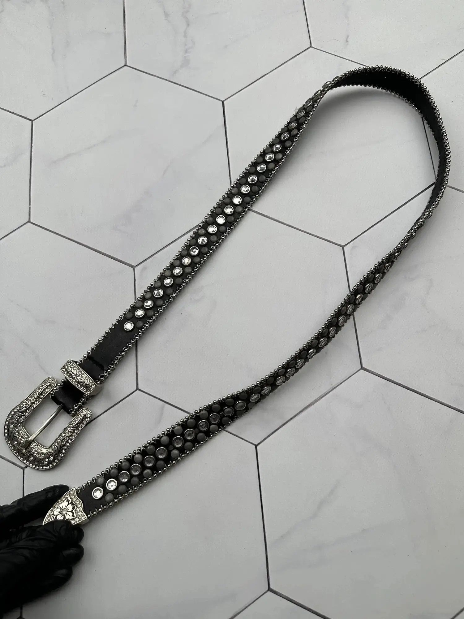 Vintage Vintage Leather/Metal Belt With Stones (B475)E2 Size ONE SIZE - 2 Thumbnail