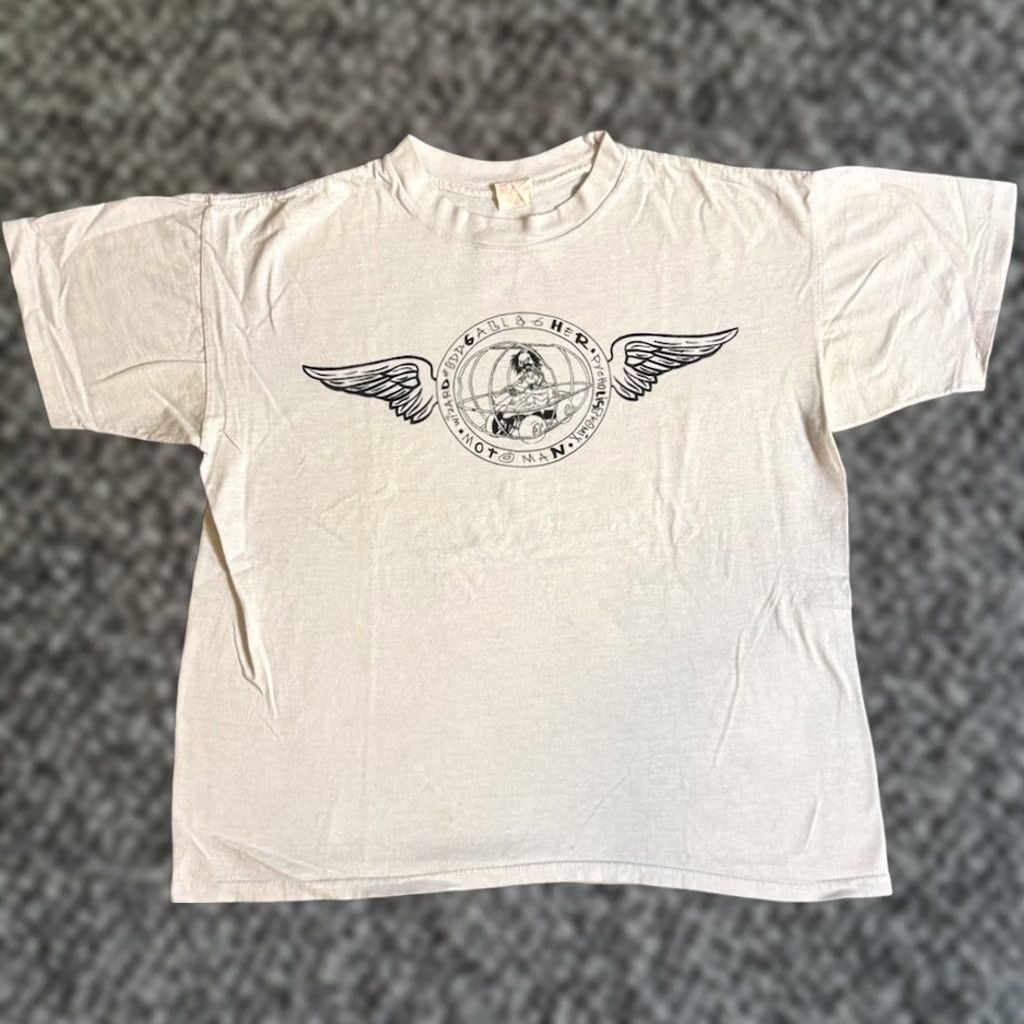 Vintage VINTAGE Gallagher Wizard Of Odd Moto Man Comic T Shirt XL White Carrot Top Comedy White House Mens 90s Graphic Print Short Sleeve Crew Neck Cotton Size US XL / EU 56 / 4 - 1 Thumbnail