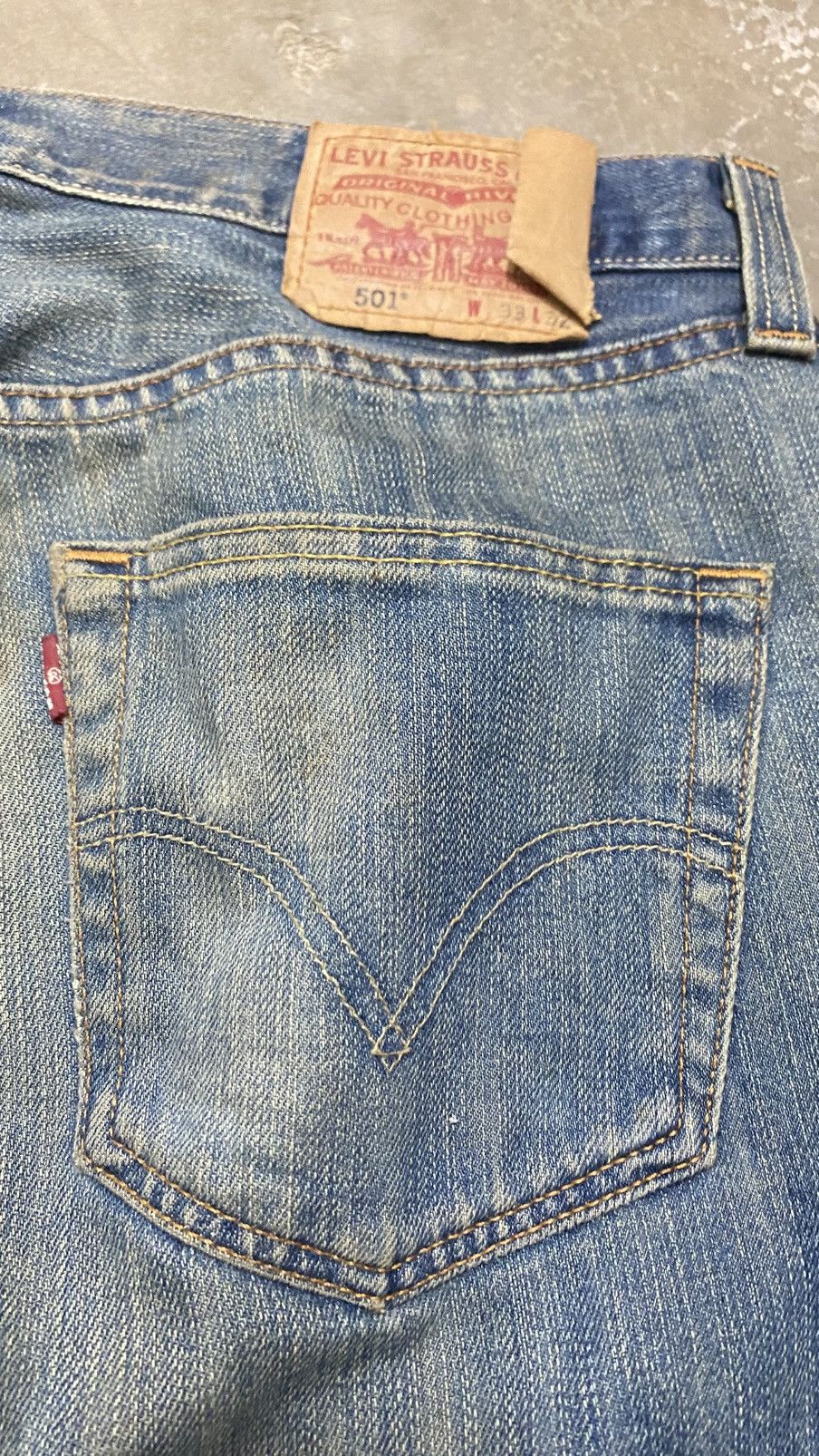 Levi's Original 501 Levi’s Straight Leg Kurt Kobain Grunge Design Size US 33 - 3 Thumbnail