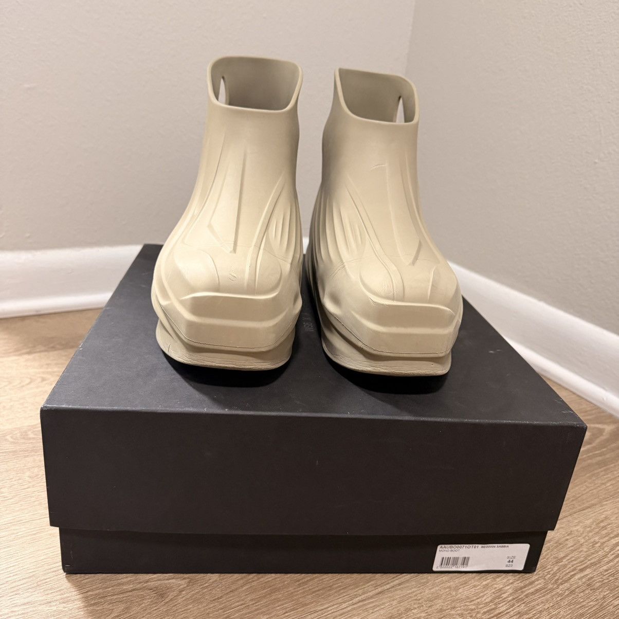 1017 ALYX 9SM Alyx 1017 9SM Mono Boot sz 11 Beige Size US 11 / EU 44 - 2 Thumbnail