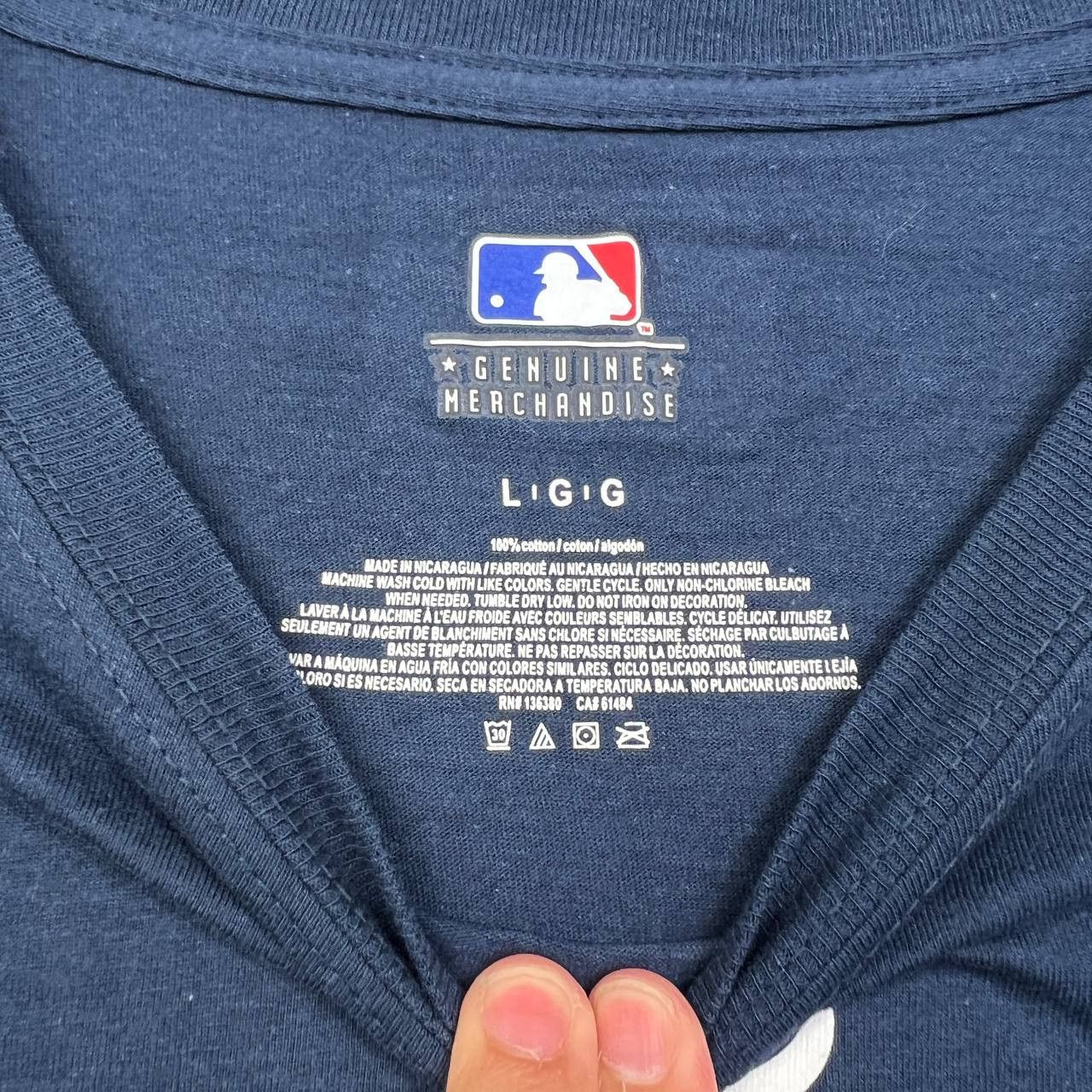 MLB Atlanta Braves Shirt Men Blue MLB Crew Neck Cotton New L Size US L / EU 52-54 / 3 - 5 Thumbnail