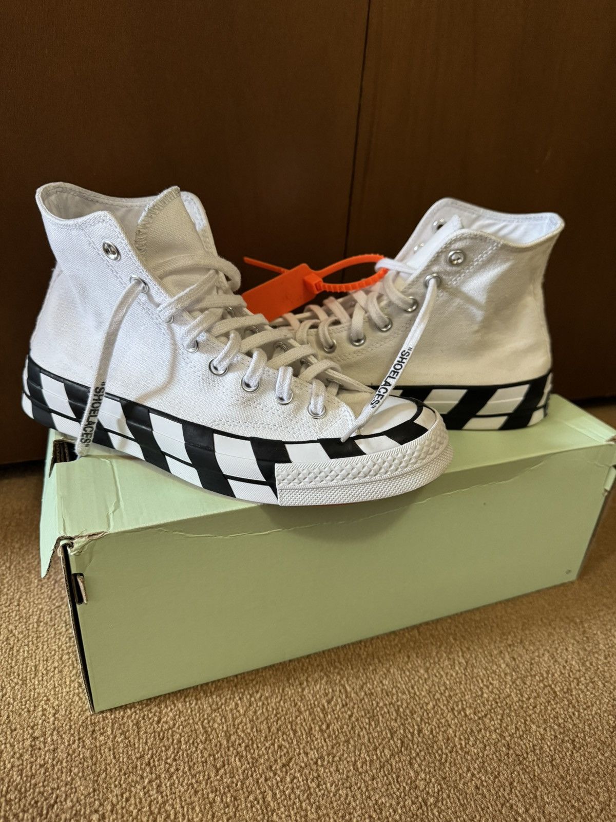 Converse × Off-White Off White Converse Hi Top Size US 7.5 / EU 40-41 - 2 Thumbnail