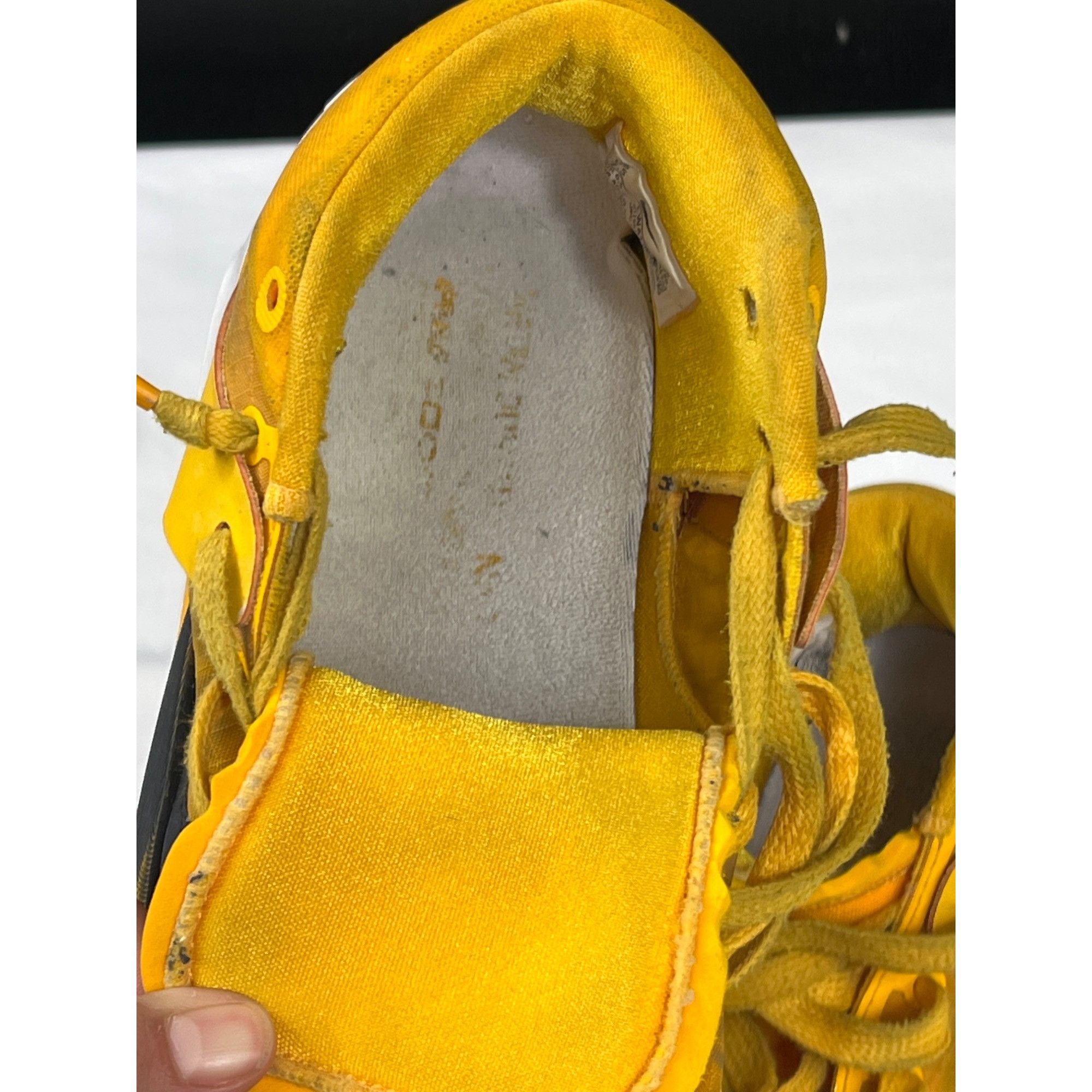 Nike Nike Men Yellow Kevin Durant Basketball Shoes Size 7.5 SKU 7 Size US 7.5 / EU 40-41 - 11 Thumbnail