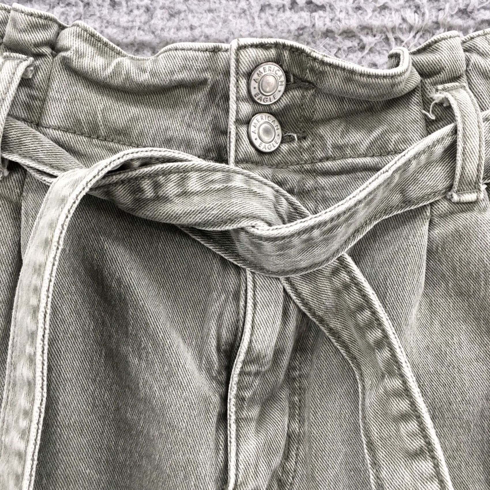 American Eagle Outfitters American Eagle Outfitters Mom Short Womens 6 Green Belted Zip Fly Denim 27X3 3 Inseam Regular Rise Front Pleated Belted 5-Pocket Women Pants Shorts尺 Size 28" / US 6 / IT 42 - 3 Thumbnail