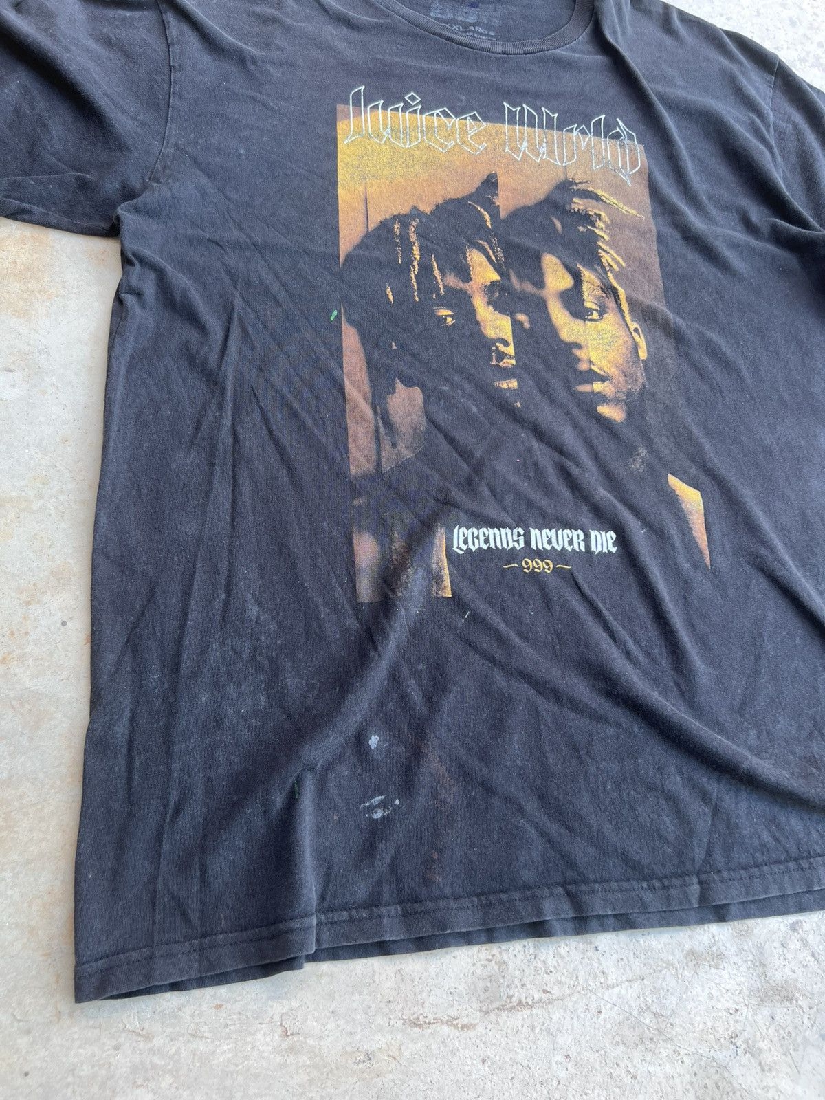 999 Club Thrashed Faded Juice Wrld Legend Never die Rap Tee Size US XXL / EU 58 / 5 - 2 Thumbnail
