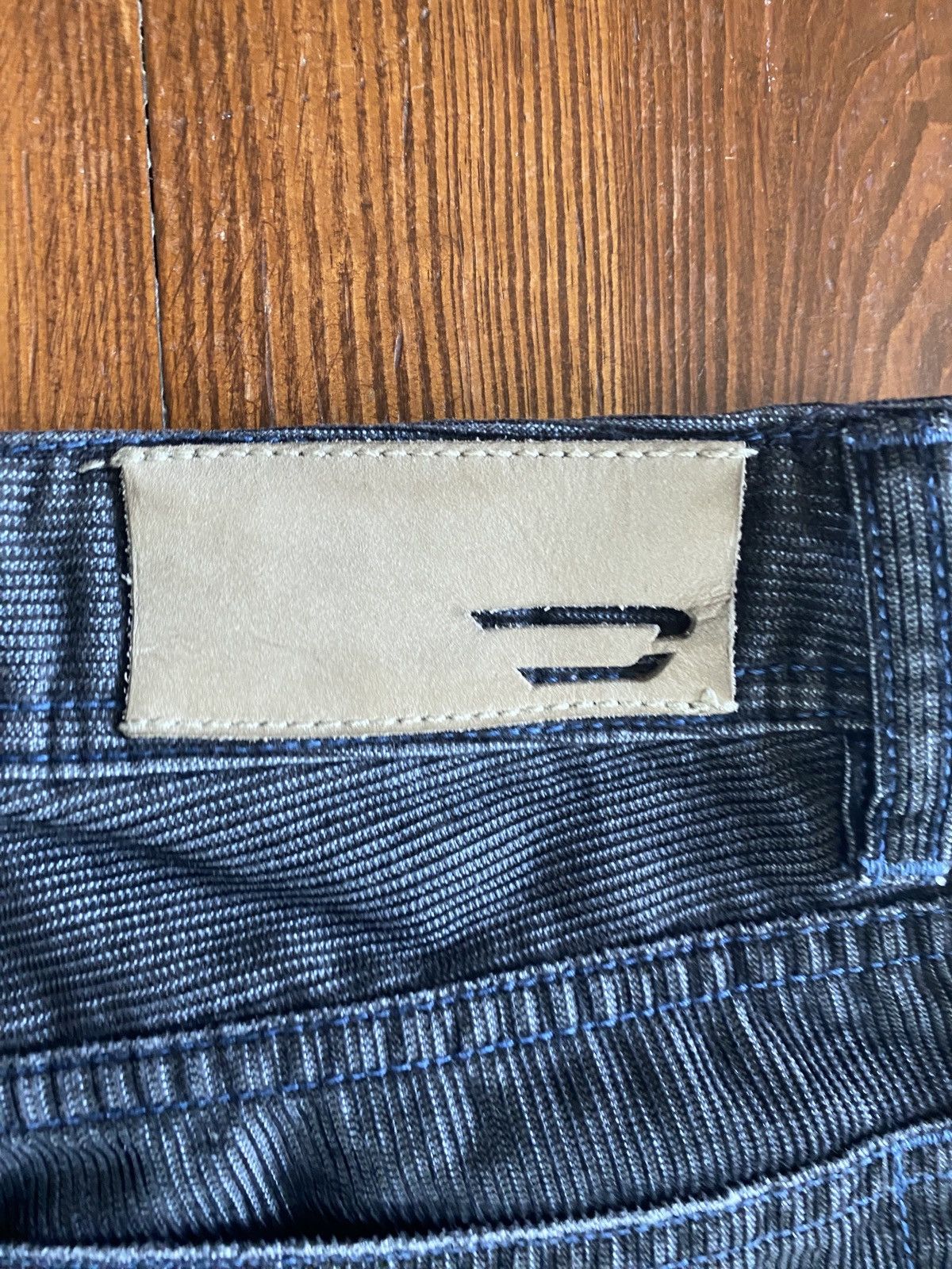 Diesel Vintage Diesel Charcoal Button Fly Fade Corduroy Pants 32x29 Size US 32 / EU 48 - 23 Thumbnail