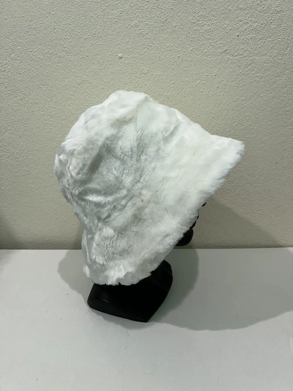 Japanese Brand Fur Fleece Bucket Hats Size ONE SIZE - 4 Thumbnail