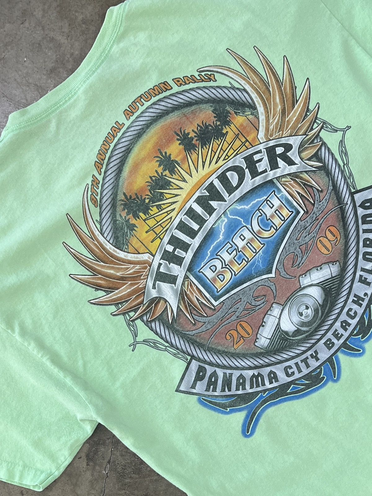 Harley Davidson Vintage 2009 Motorcycle Rally Thunder Beach Engine Wings XL Size US XL / EU 56 / 4 - 1 Thumbnail