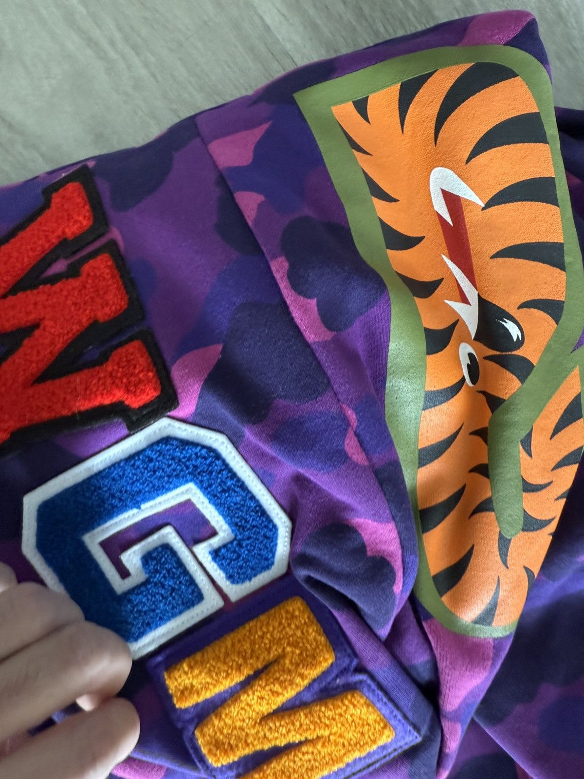 Bape Bape Purple Camo Shark Pullover Size US XL / EU 56 / 4 - 4 Thumbnail
