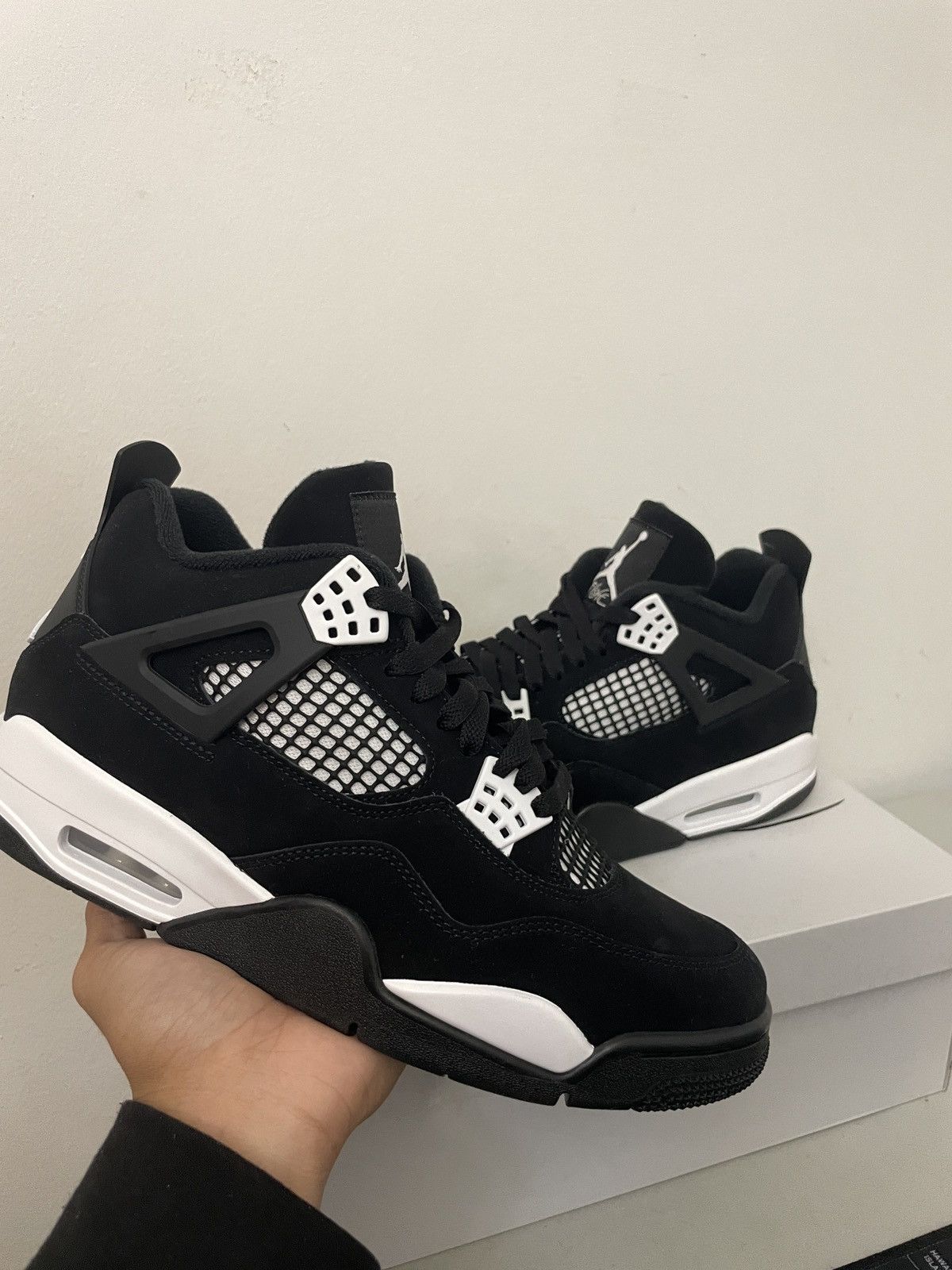 Jordan Brand × Nike Jordan 4 White thunder Size US 9.5 / EU 42-43 - 1 Thumbnail
