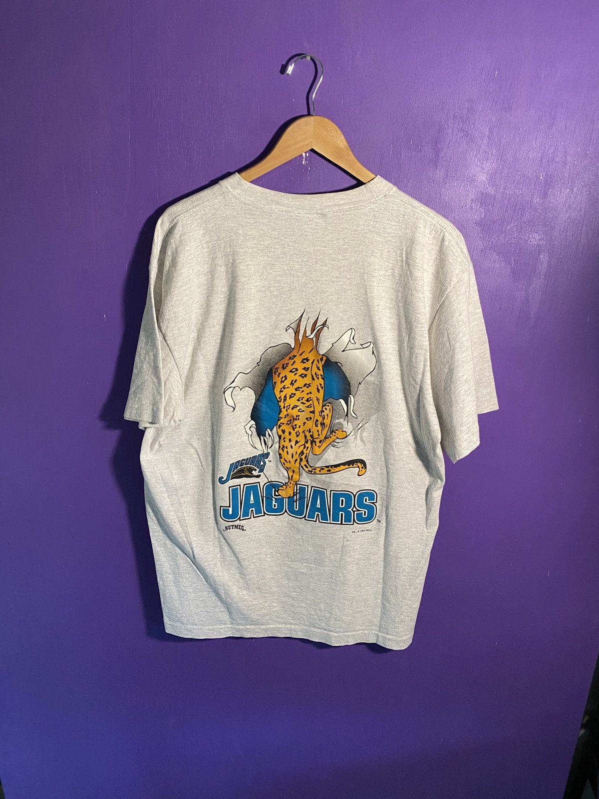 Nutmeg Vintage 90s Nutmeg Jacksonville jaguars breakthrough t-shirt Size US XL / EU 56 / 4 - 2 Thumbnail