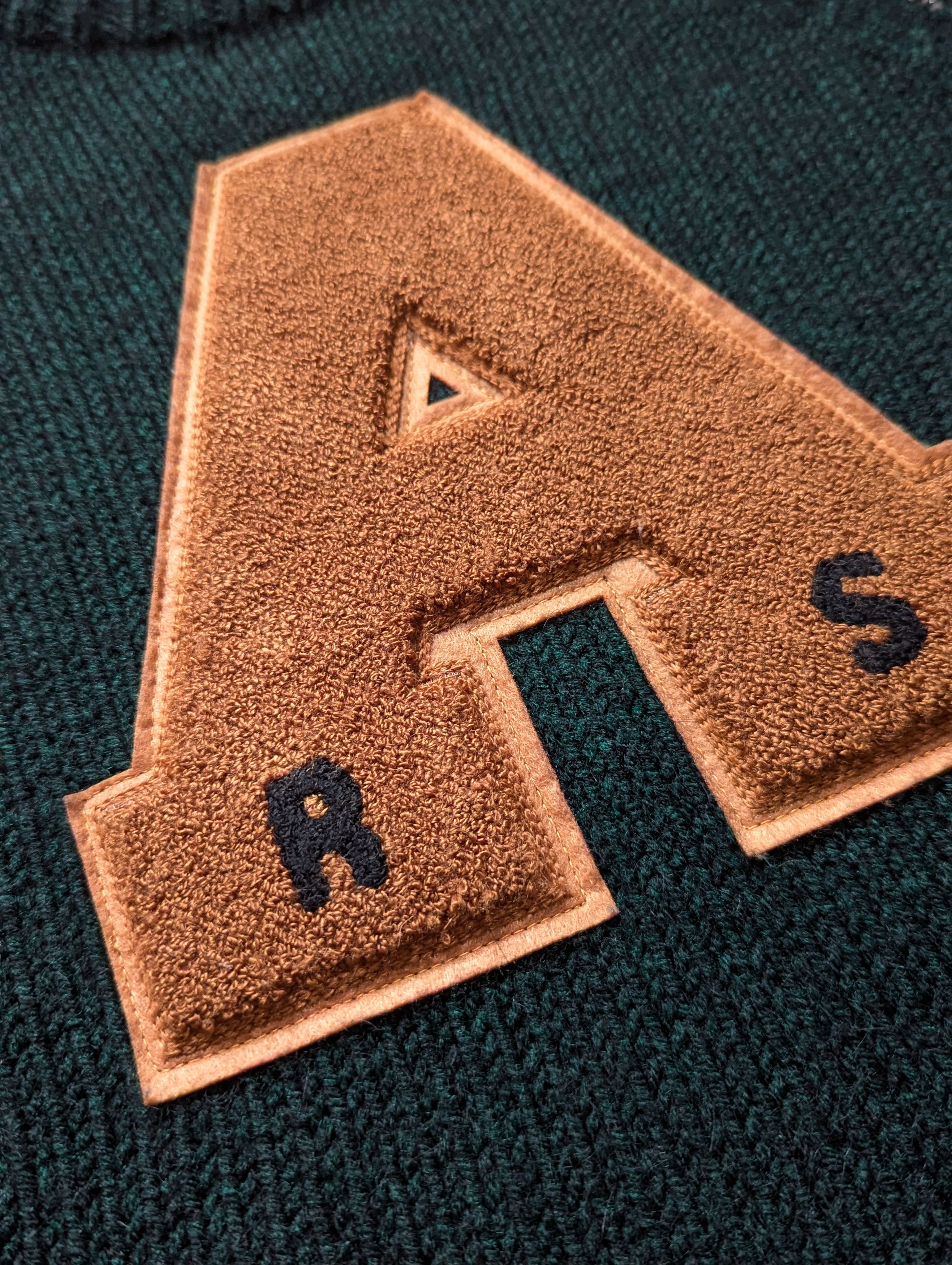 Raf Simons Raf Simons AW20/21 Letter Patch Knit Sweater — Dark Green Size US S / EU 44-46 / 1 - 3 Thumbnail