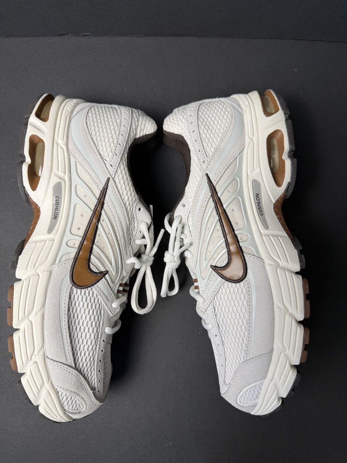 Nike Nike Air Max Moto 2K Size US 12 / EU 45 - 7 Thumbnail