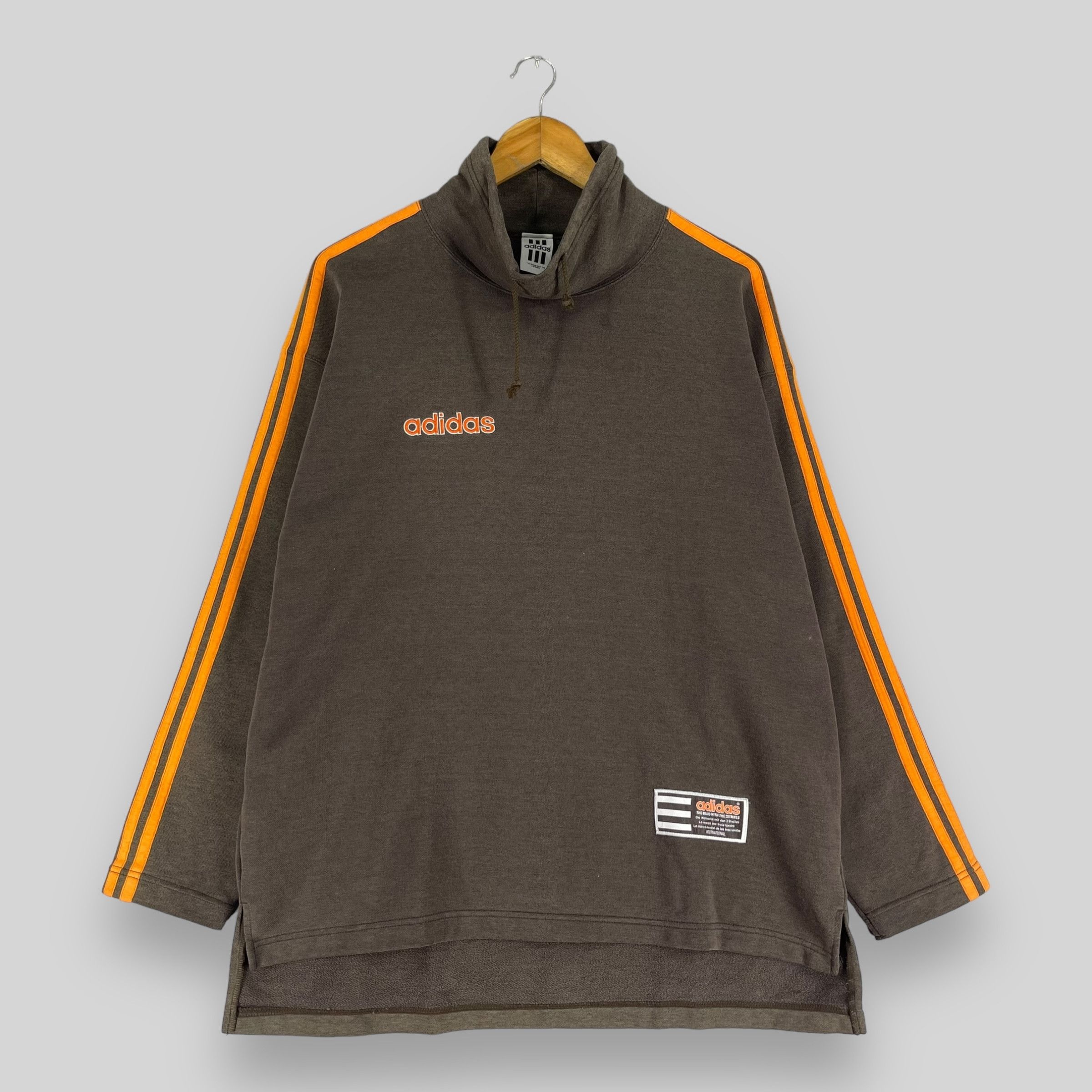 Adidas × Vintage Vintage ADIDAS Three Stripes Sun Faded Pullover Sweater Size US L / EU 52-54 / 3 - 1 Thumbnail
