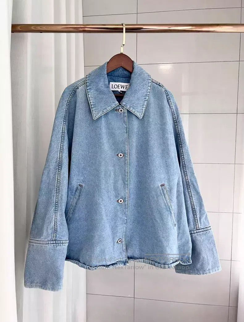 Loewe Loewe Back leather logo blue stone washed denim loose butt Size XS / US 0-2 / IT 36-38 - 1 Thumbnail