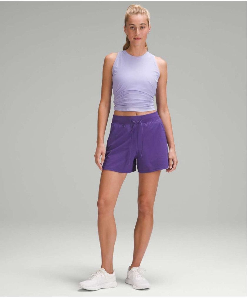 Lululemon Lululemon License to Train NWT $88 Size 0 Size 25" / US 0 / IT 36 - 1 Thumbnail