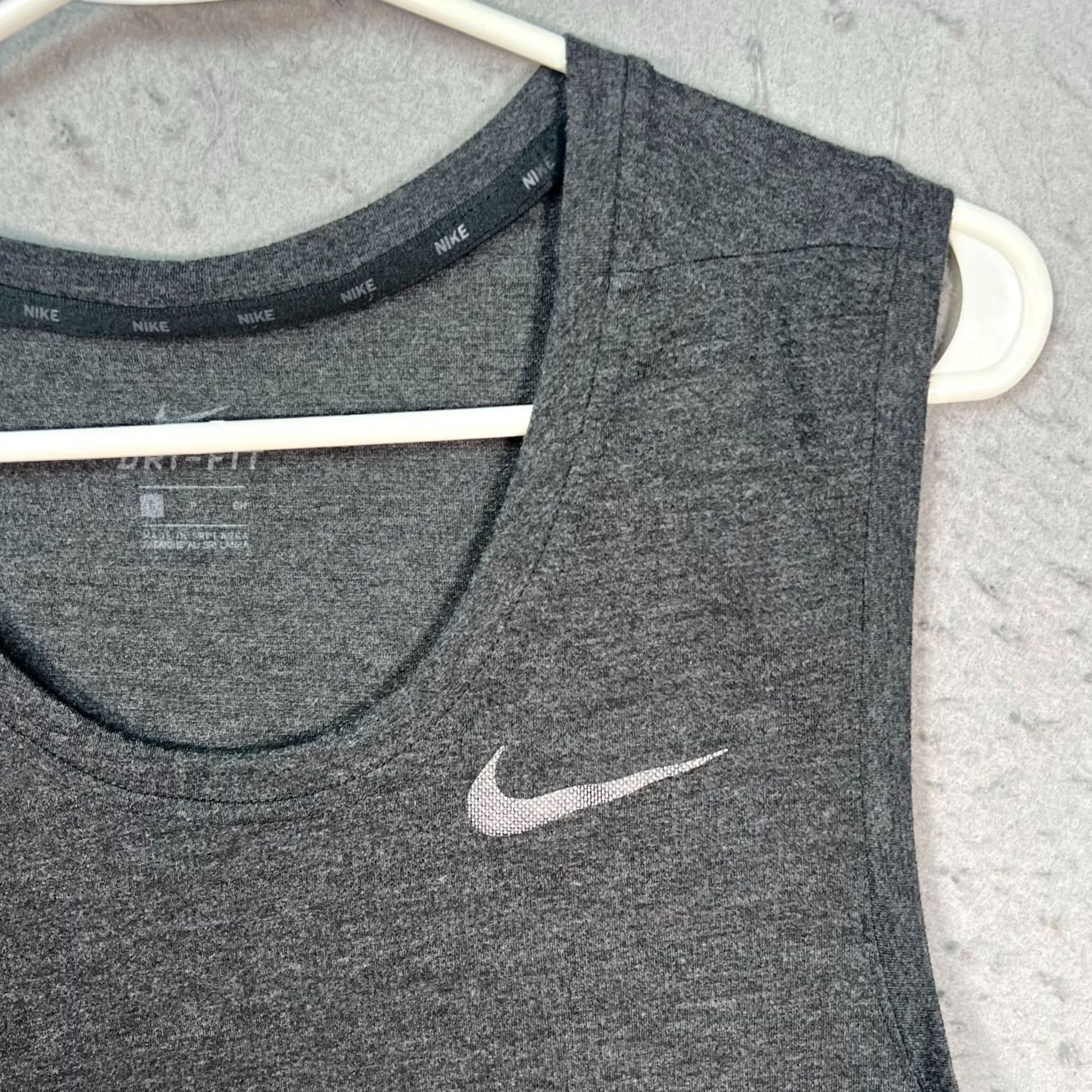 Nike Nike Dri-FIT Tank Top Mens Small Charcoal Gray Lightweight Athletic Running Size US S / EU 44-46 / 1 - 5 Thumbnail