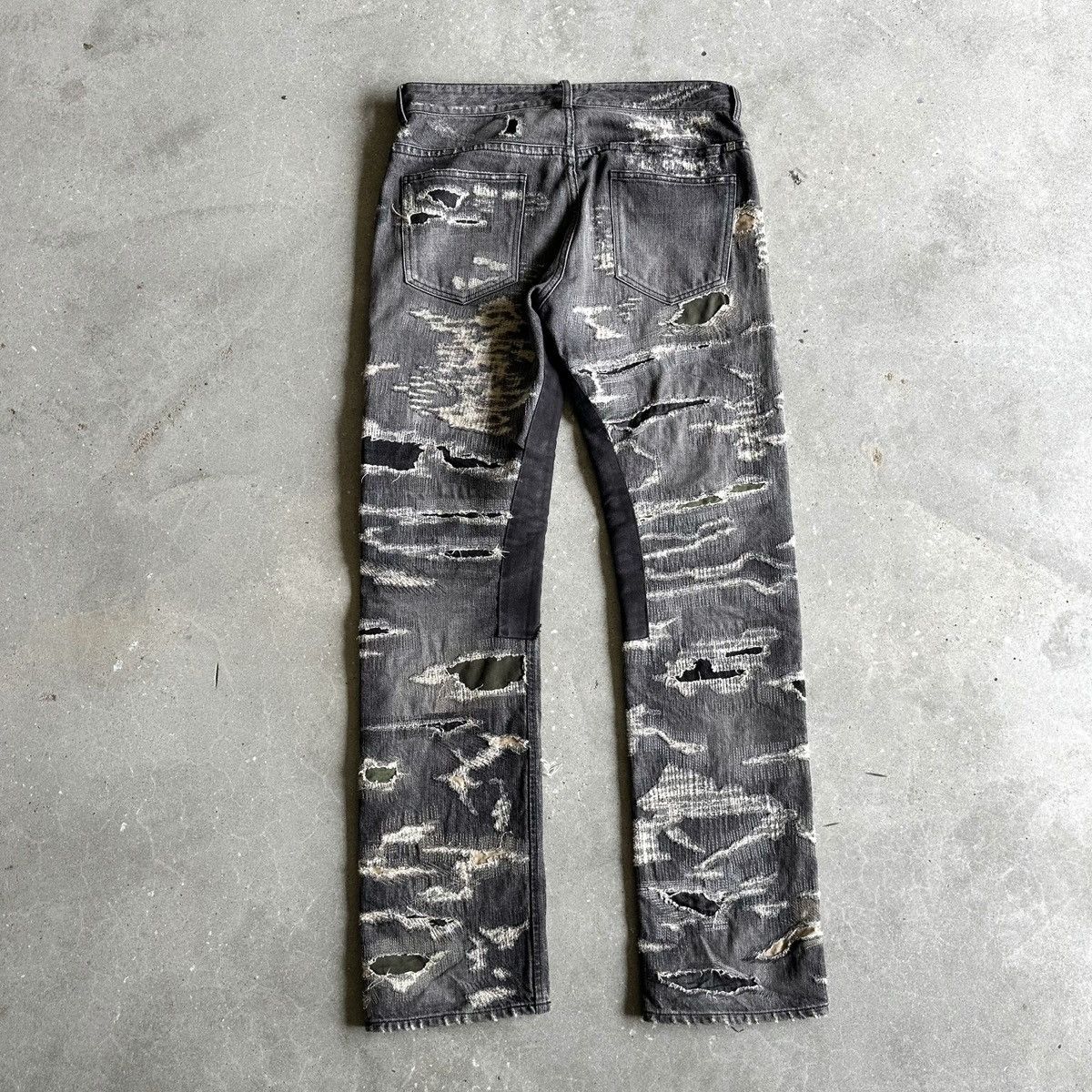 Givenchy Givenchy MMW Thrashed Moleskin Boro Repair Denim Size US 32 / EU 48 - 2 Thumbnail