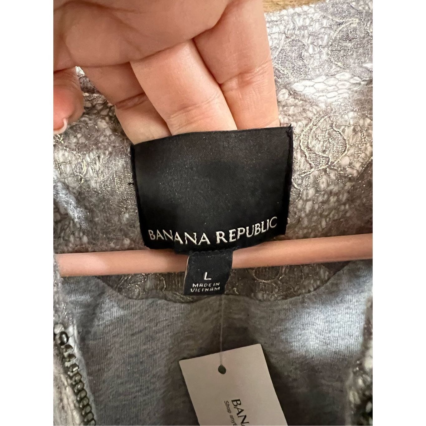 Banana Republic Banana Republic NWT Jacket Gray Floral Sparkle Zips Pockets sz L Size L / US 10 / IT 46 - 4 Thumbnail
