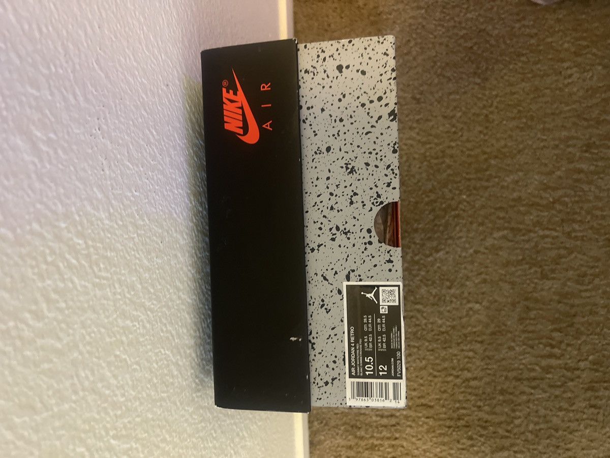Jordan Brand Jordan 4 “White Cement” Size US 10.5 / EU 43-44 - 8 Thumbnail