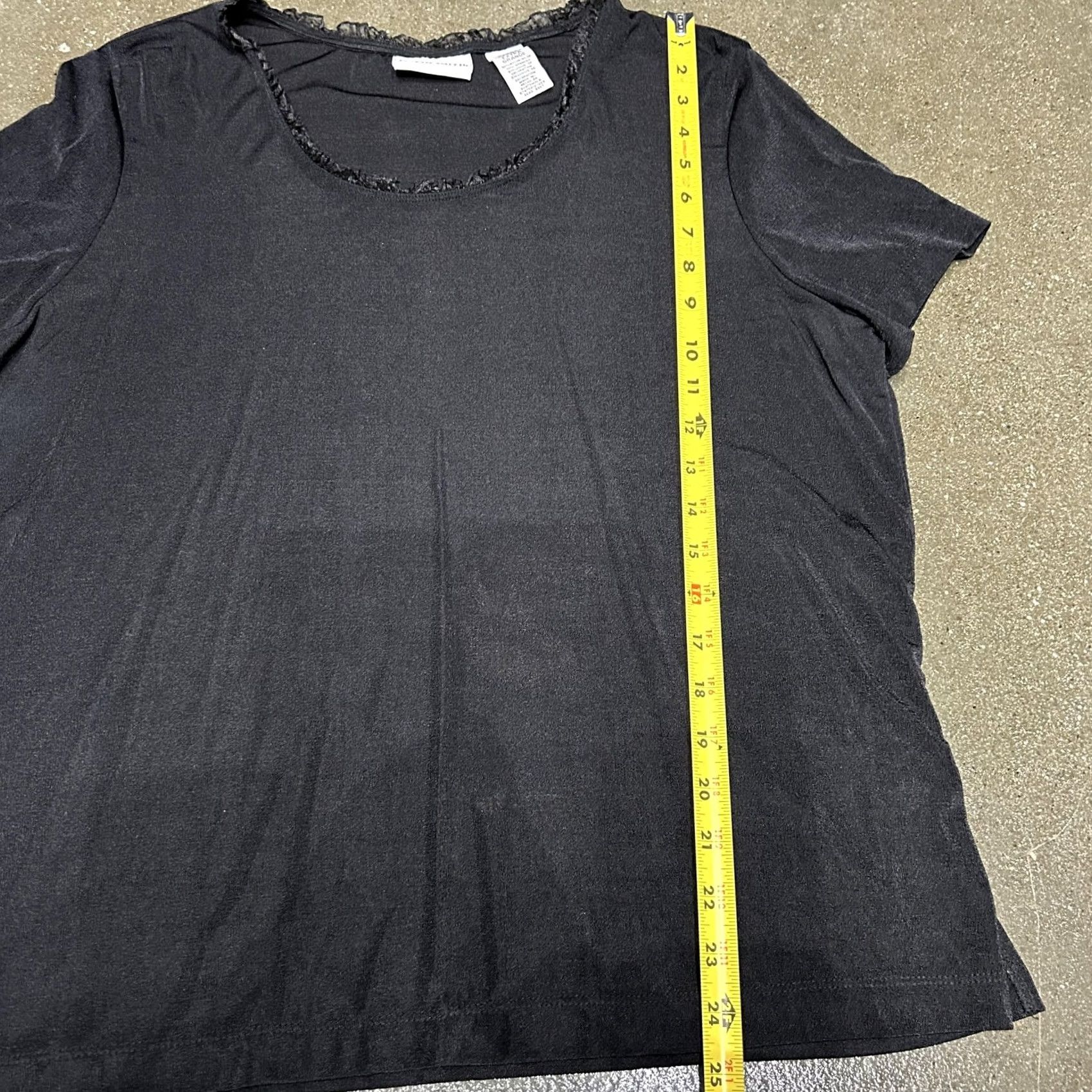 Vintage Jaclyn Smith Shirt Womens XL Black Ruffle Scoop Neck Short Sleeve Basic Top Size XL / US 12-14 / IT 48-50 - 4 Thumbnail
