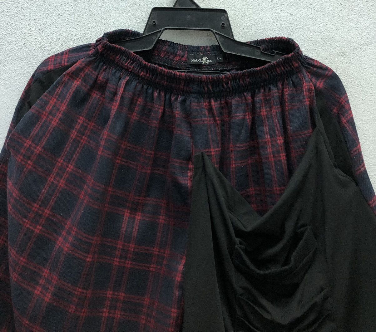 If Six Was Nine NieR Clothing Drop-Crotch Tartan Pants Red & Black Checkered Size 24" / US 00 / IT 34 - 3 Thumbnail