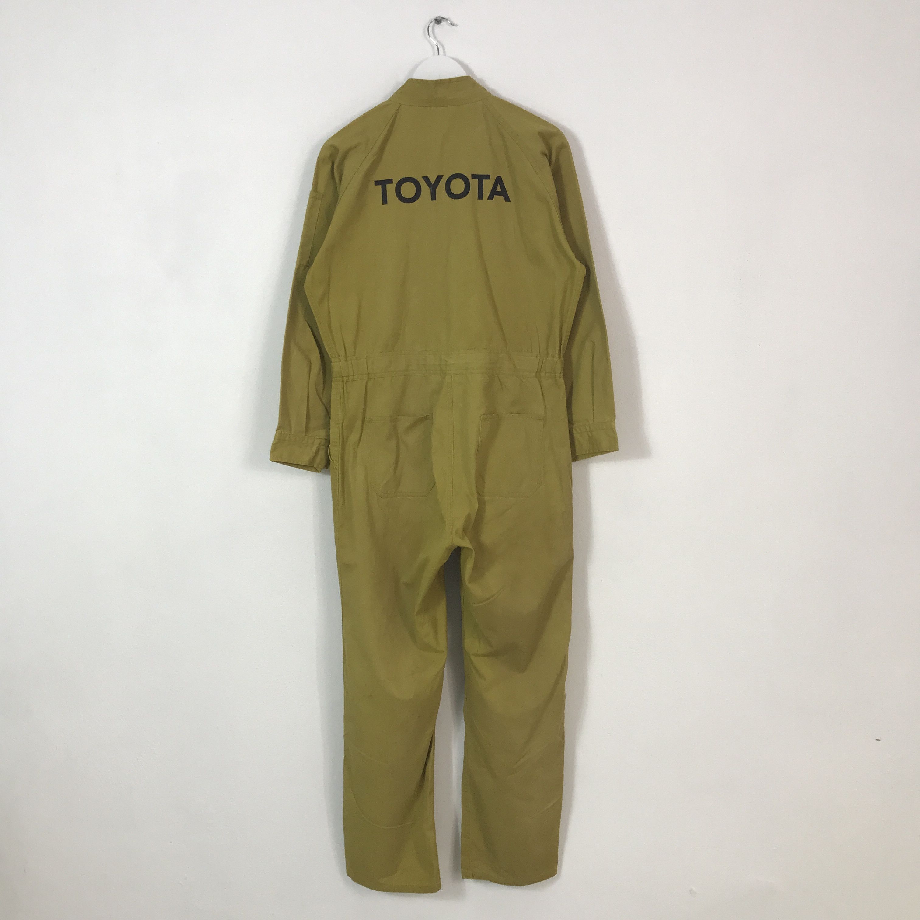 Japanese Brand vintage toyota racing workwear coverall K62B1 Size US L / EU 52-54 / 3 - 1 Thumbnail