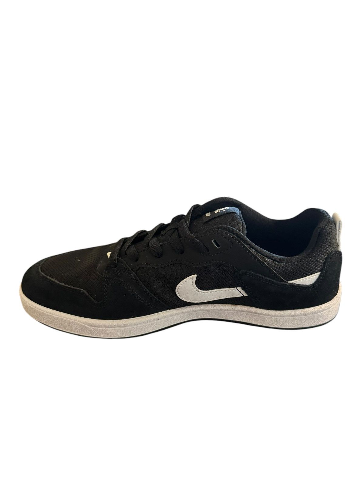 Nike Nike SB alyoop Size US 9.5 / EU 42-43 - 2 Thumbnail