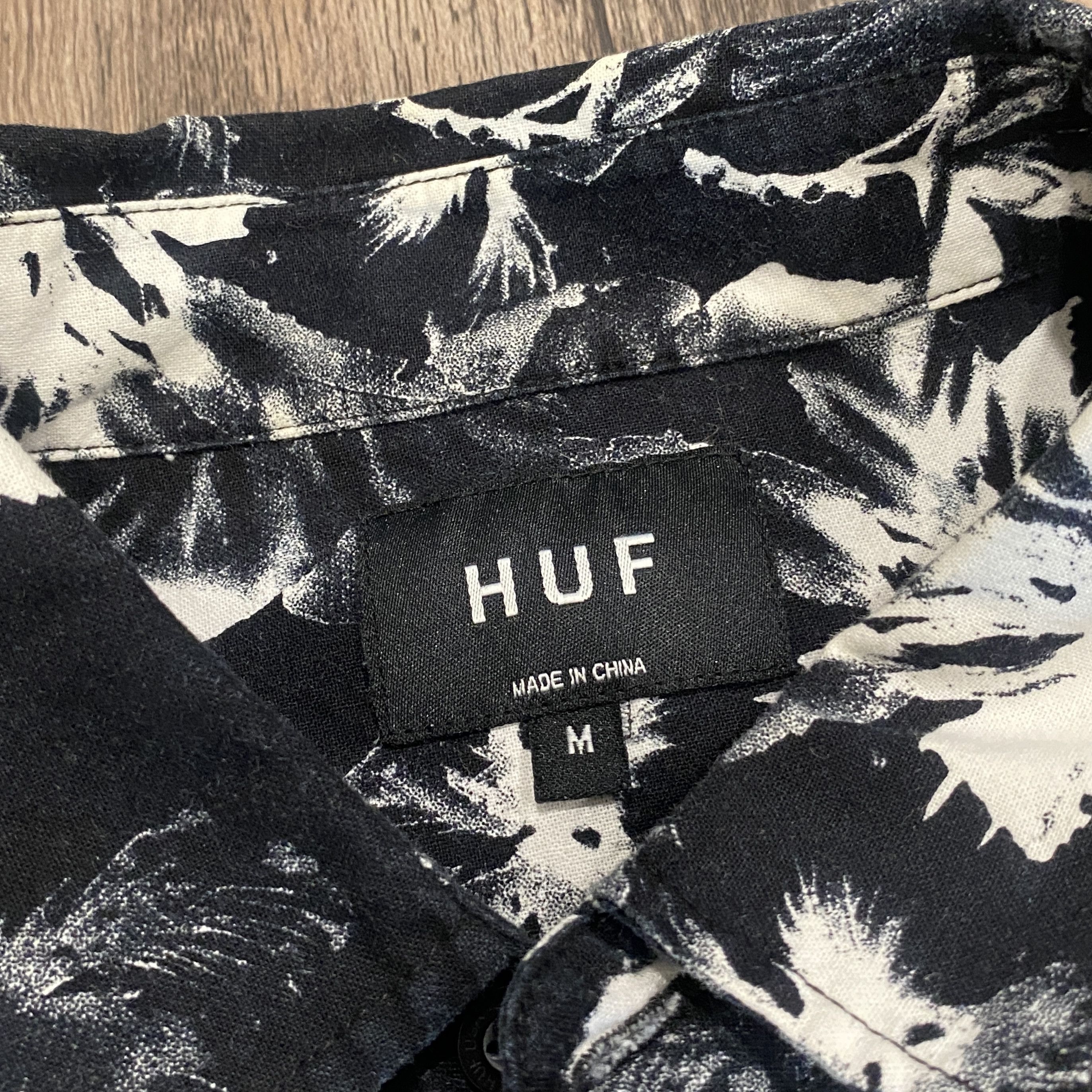 Huf HUF Black and White Floral Button Up Shirt Size US M / EU 48-50 / 2 - 3 Thumbnail