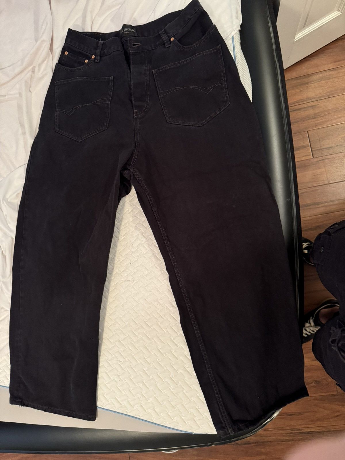 Balenciaga Balenciaga Fw22 front pockets baggy jeans Size US 32 / EU 48 - 1 Thumbnail
