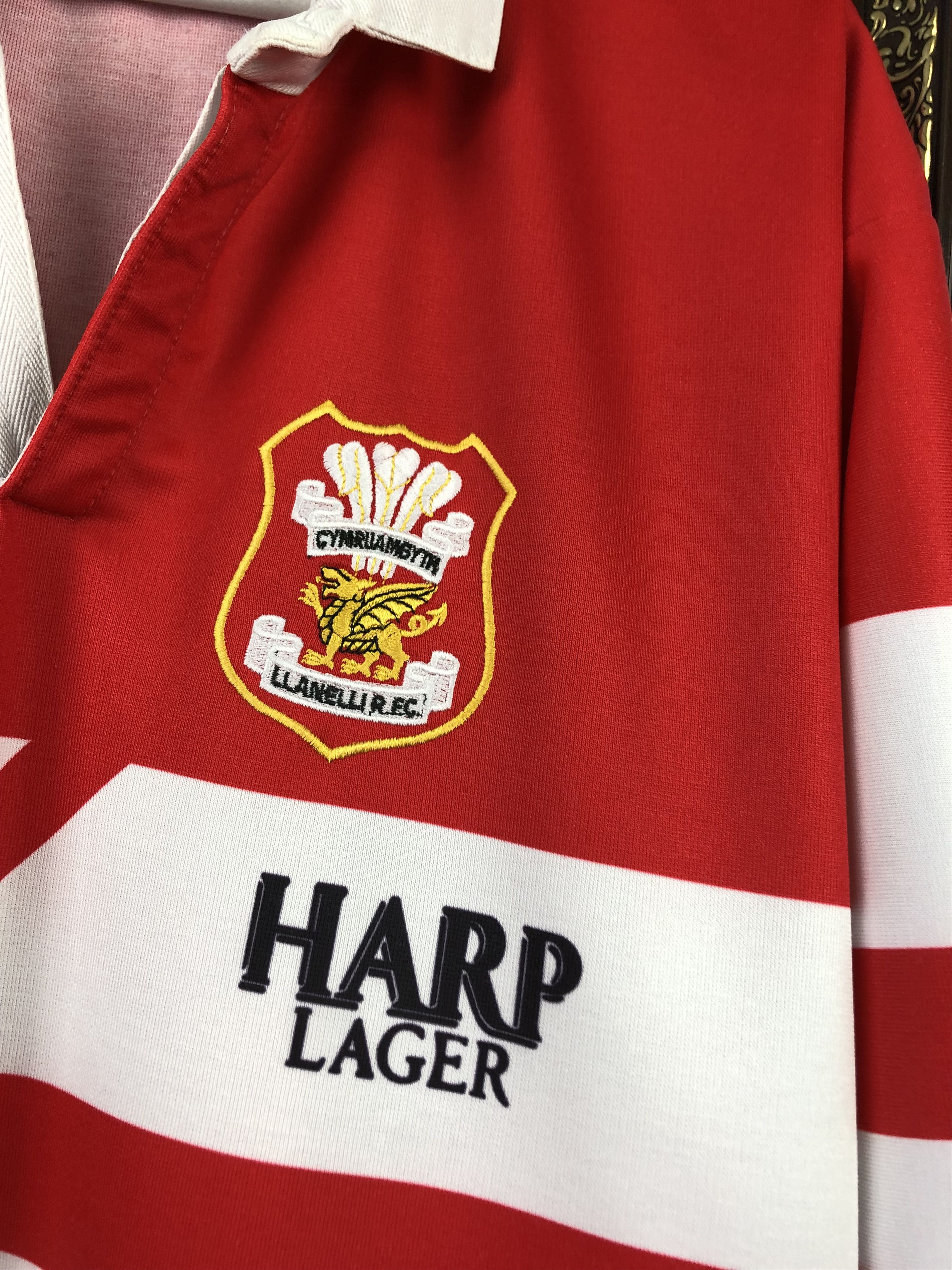 Umbro Rare 1992 Llanelli Rugby Union Umbro Jersey Shirt Champions Size US L / EU 52-54 / 3 - 7 Thumbnail
