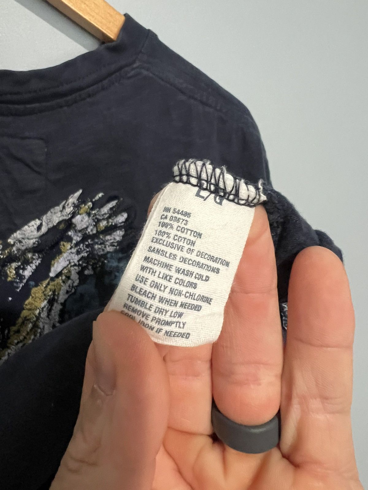 American Eagle Outfitters Y2K American Eagle Men’s Sz Med Navy S/S Tee Double Sided Size US M / EU 48-50 / 2 - 8 Thumbnail