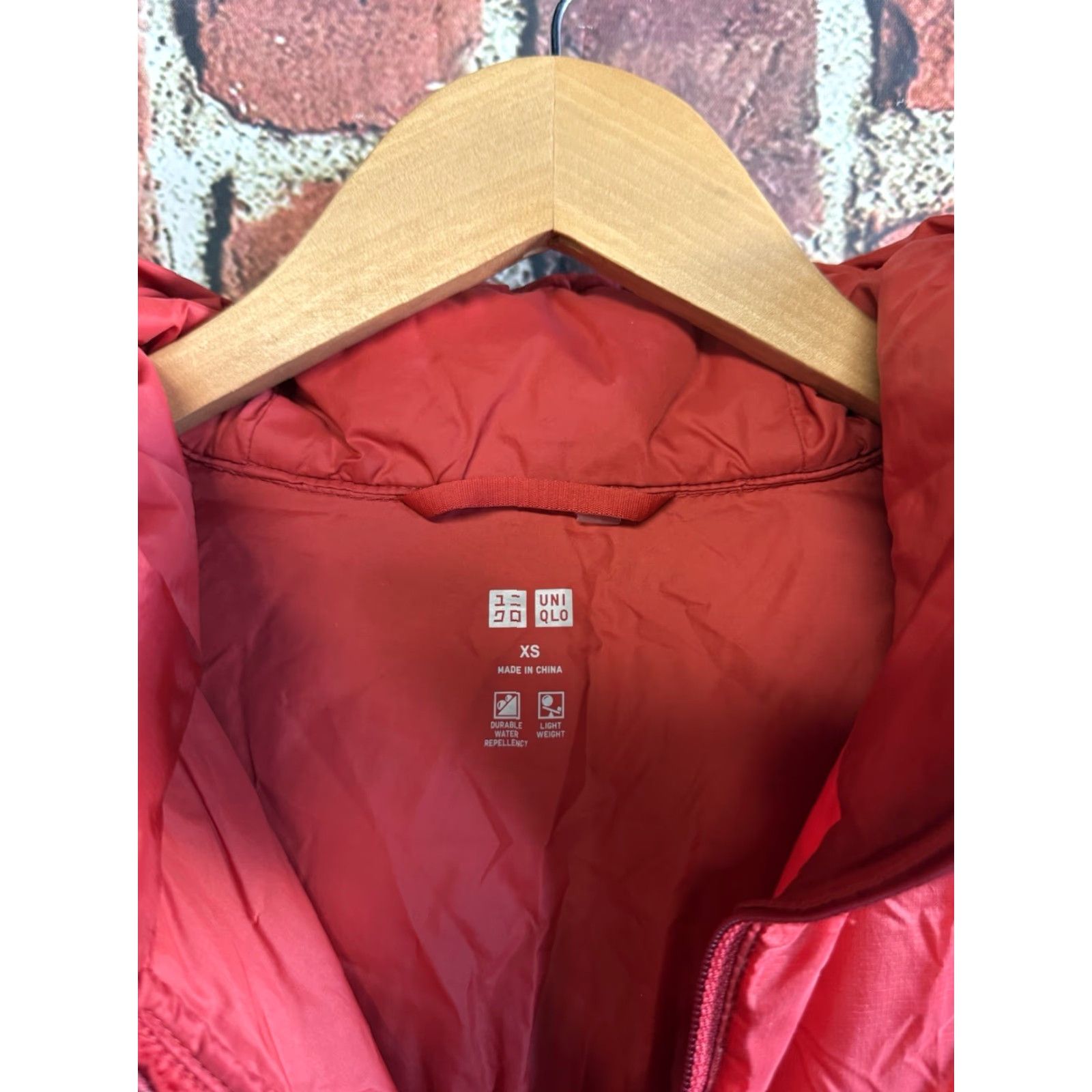 Uniqlo Uniqlo Womens Jacket XS Red Quilted Puffer Down Full Zip Size XS / US 0-2 / IT 36-38 - 3 Thumbnail