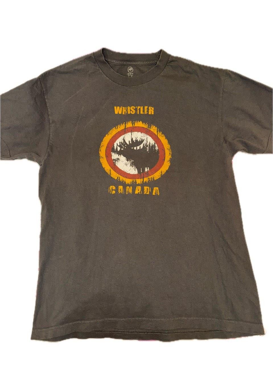 Vintage Vintage Canada Whistler T Shirt Top Tourism Size L Size US L / EU 52-54 / 3 - 1 Thumbnail