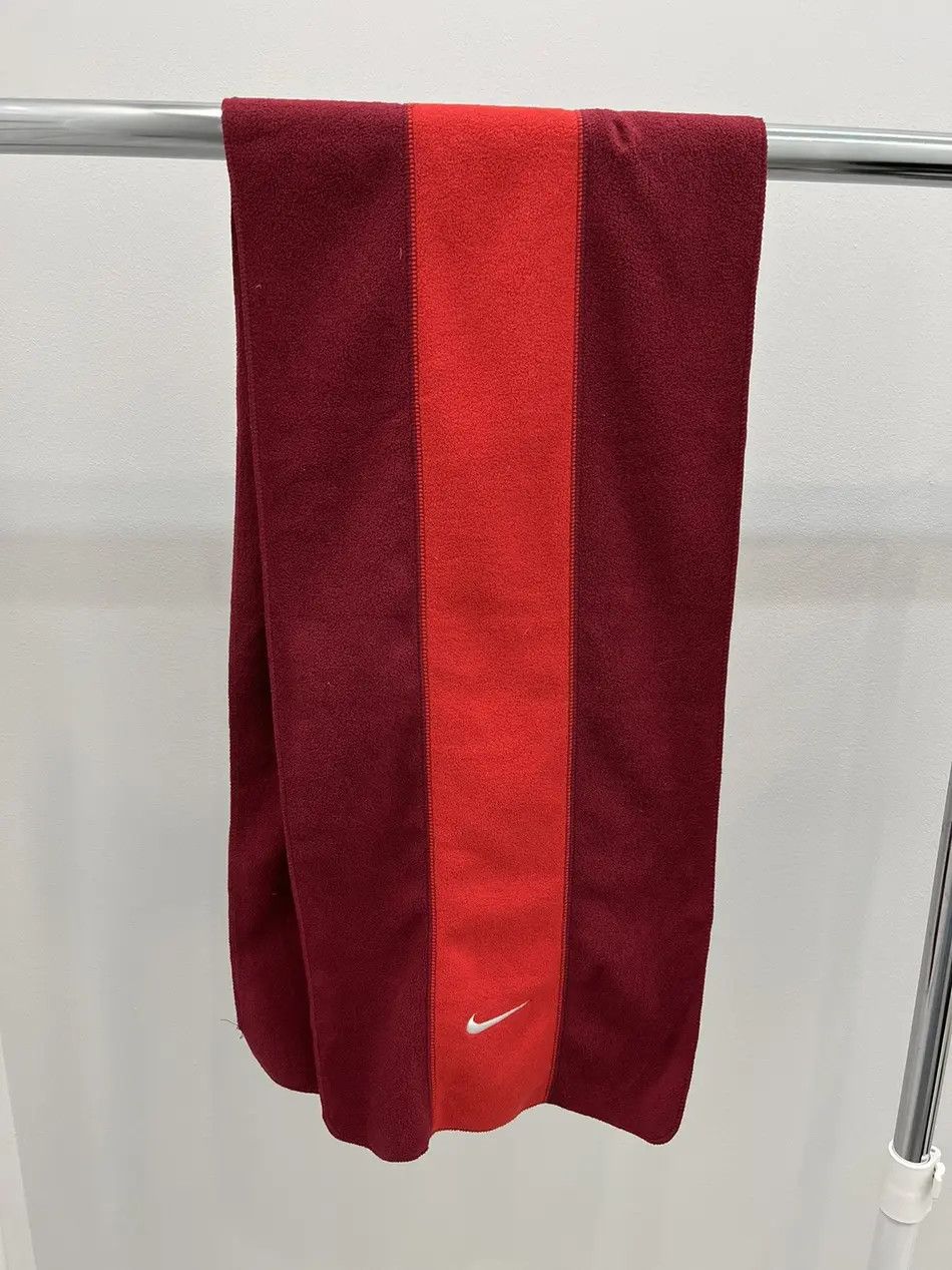 Nike Vintage Nike Central Logo Fleece Scarf Size ONE SIZE - 1 Thumbnail