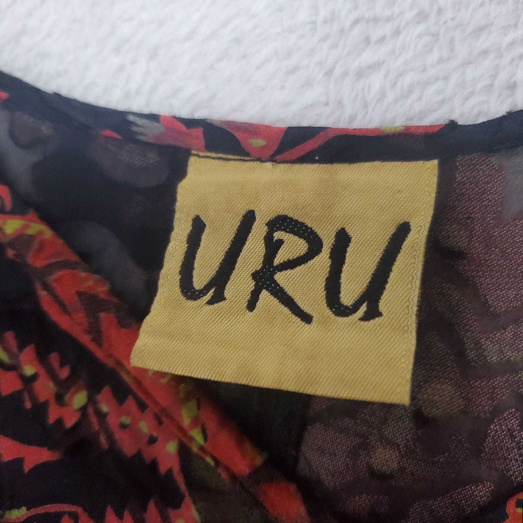Vintage VINTAGE URU Top Women OS Black Layered Silk Blend Boho Paisley Burnout V-Neck Long Sleeve Boxy Relaxed Fit Pullover Size ONE SIZE - 3 Thumbnail
