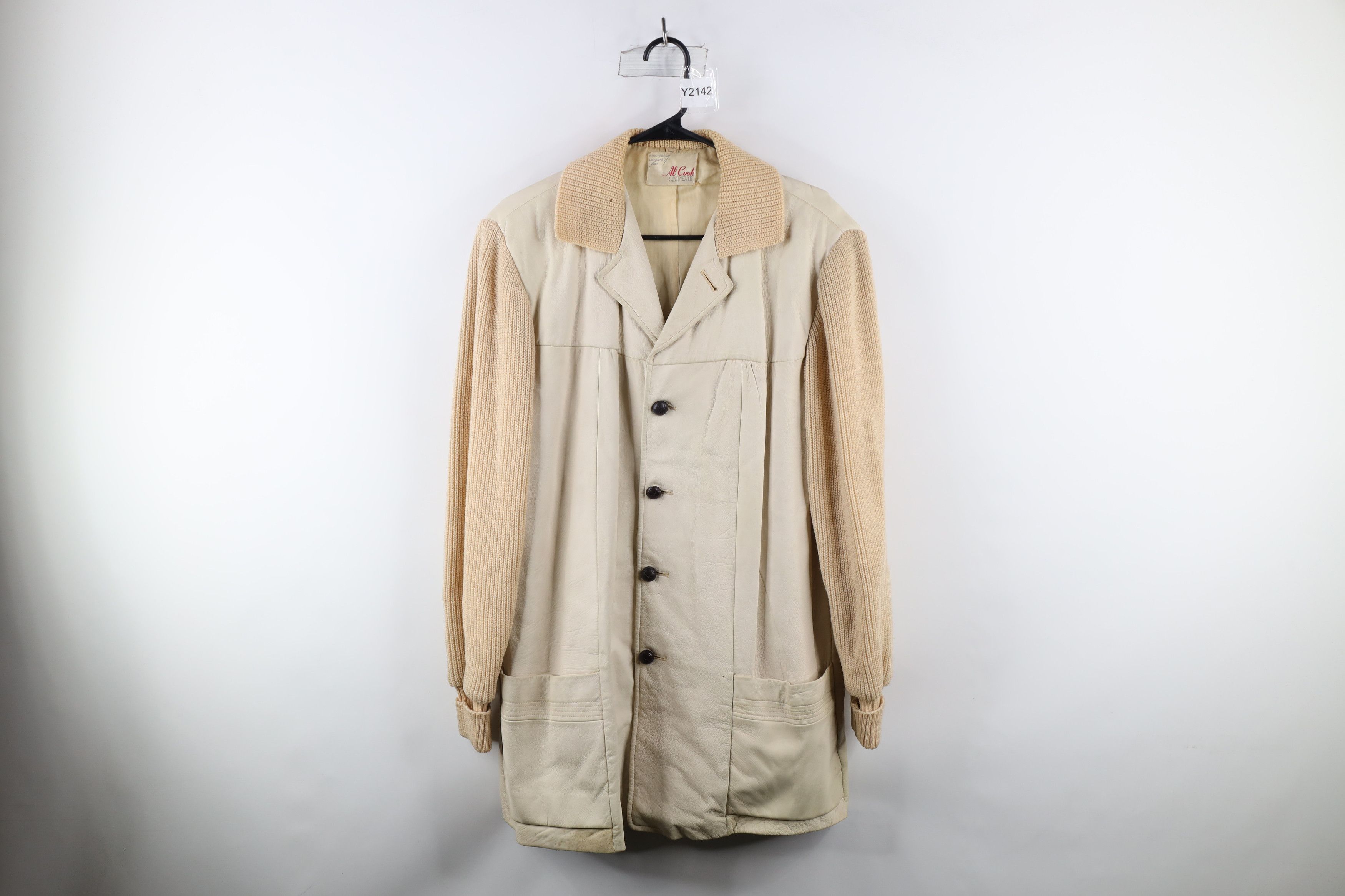 Vintage Vintage 60s Wool Knit Button Sweater Jacket Beige USA Size US L / EU 52-54 / 3 - 1 Thumbnail