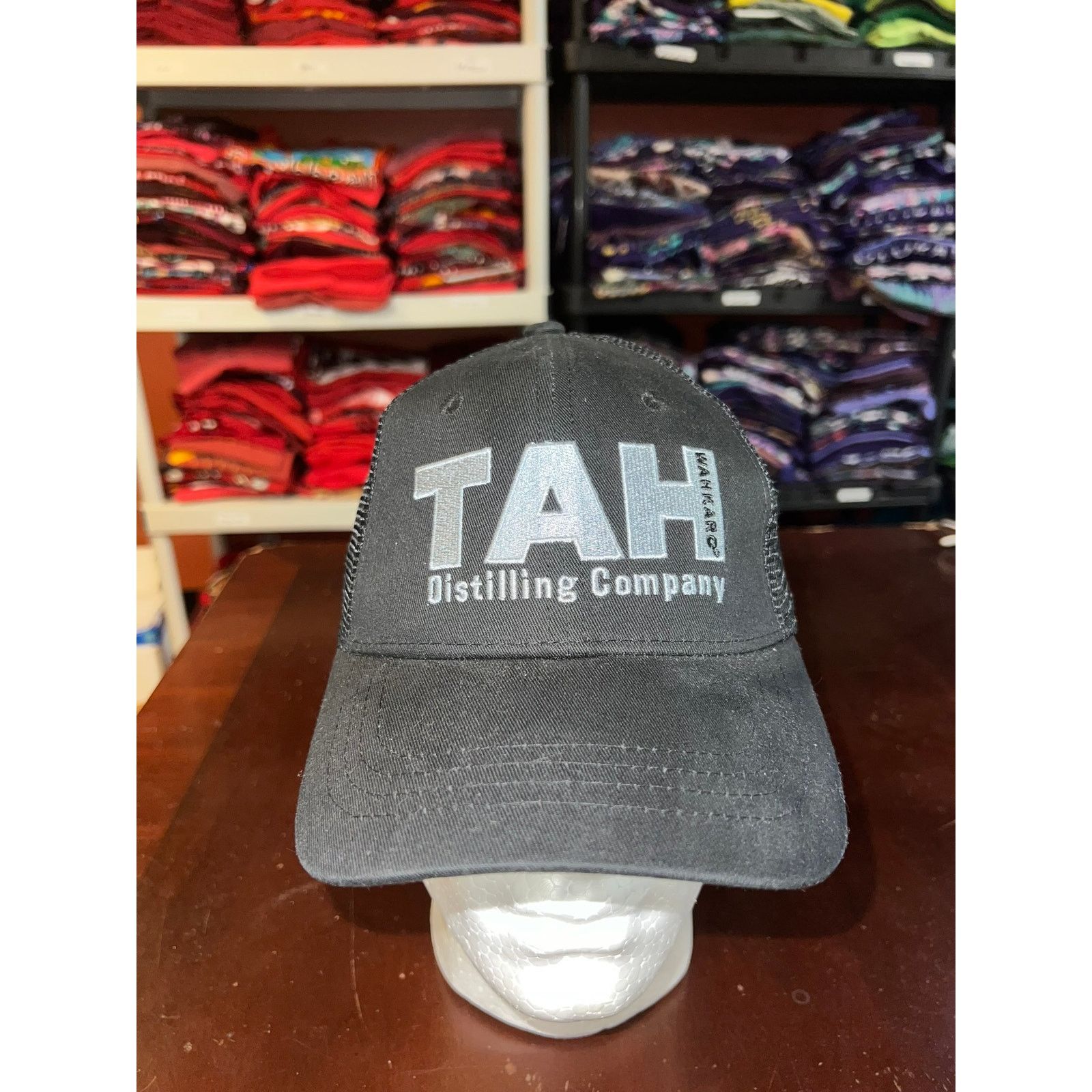 Vintage Vintage Distilling Hat TAH Company Trucker Cap Headwear Size ONE SIZE - 1 Thumbnail